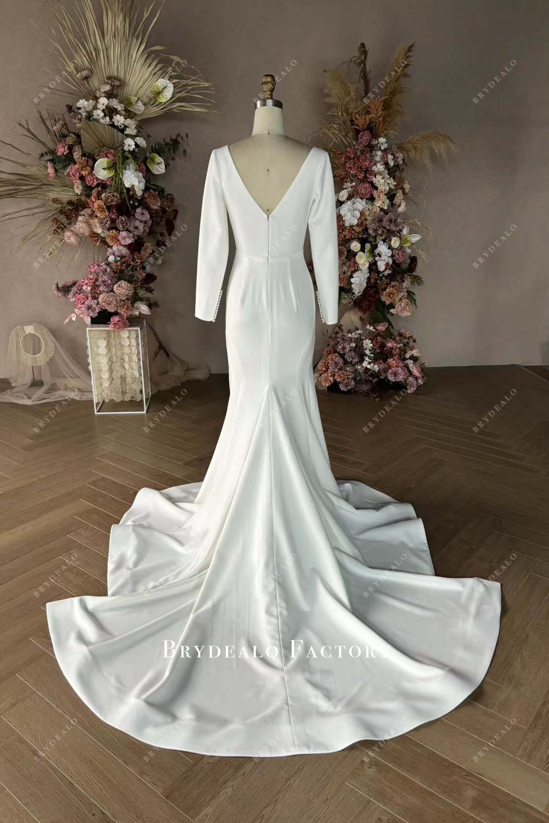 open V-back custom long sleeve bridal gown