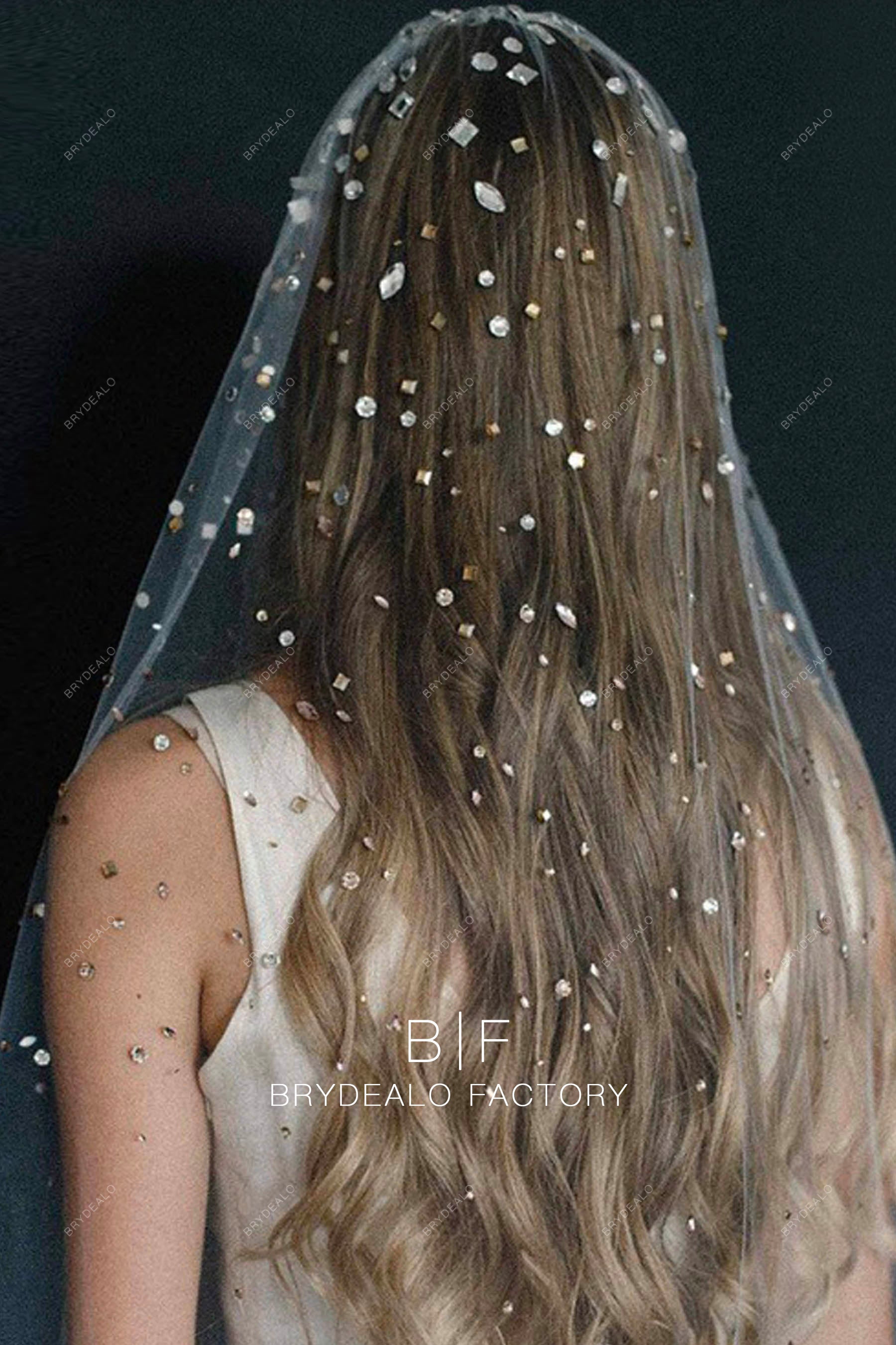 beautiful rhinestone wedding veil