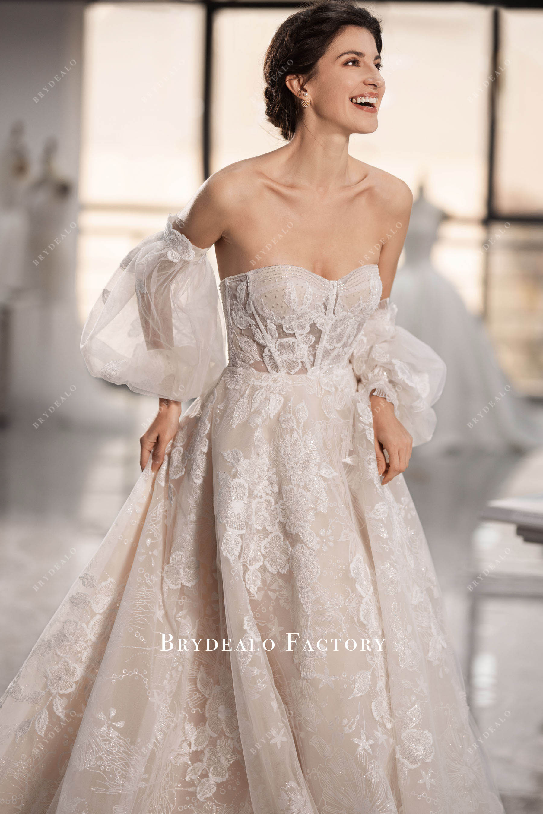 Shimmery Lace Bubble Sleeve Sweetheart Neck Wedding Dress Light Champagne Shimmery Lace Bubble Sleeve Sweetheart Neck Wedding Dress Light Champagne