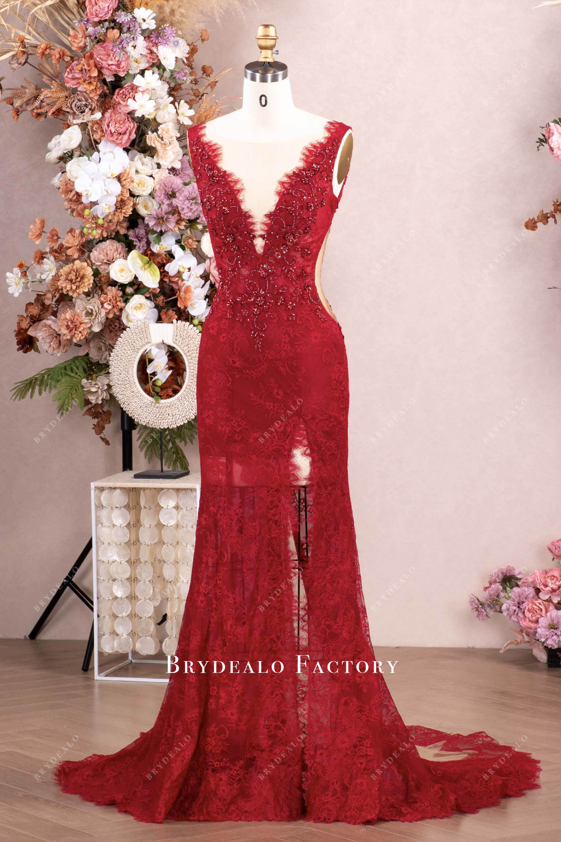 burgundy sleeveless mermaid lace prom dress