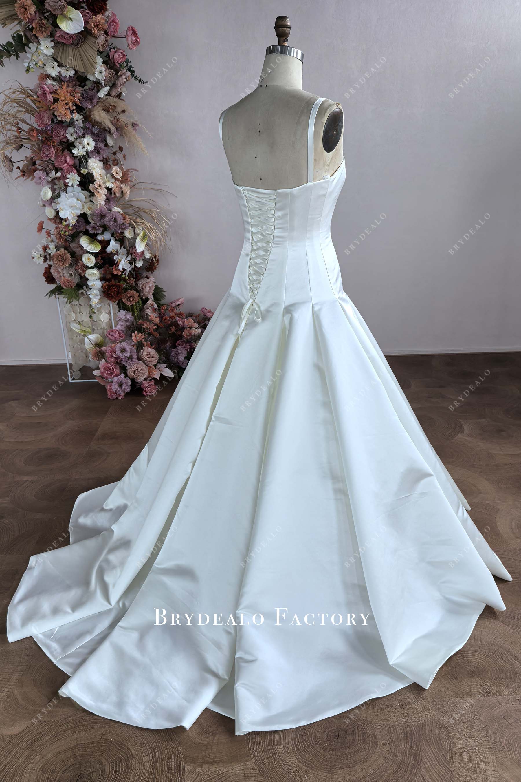 court train sleeveless satin wedding dress