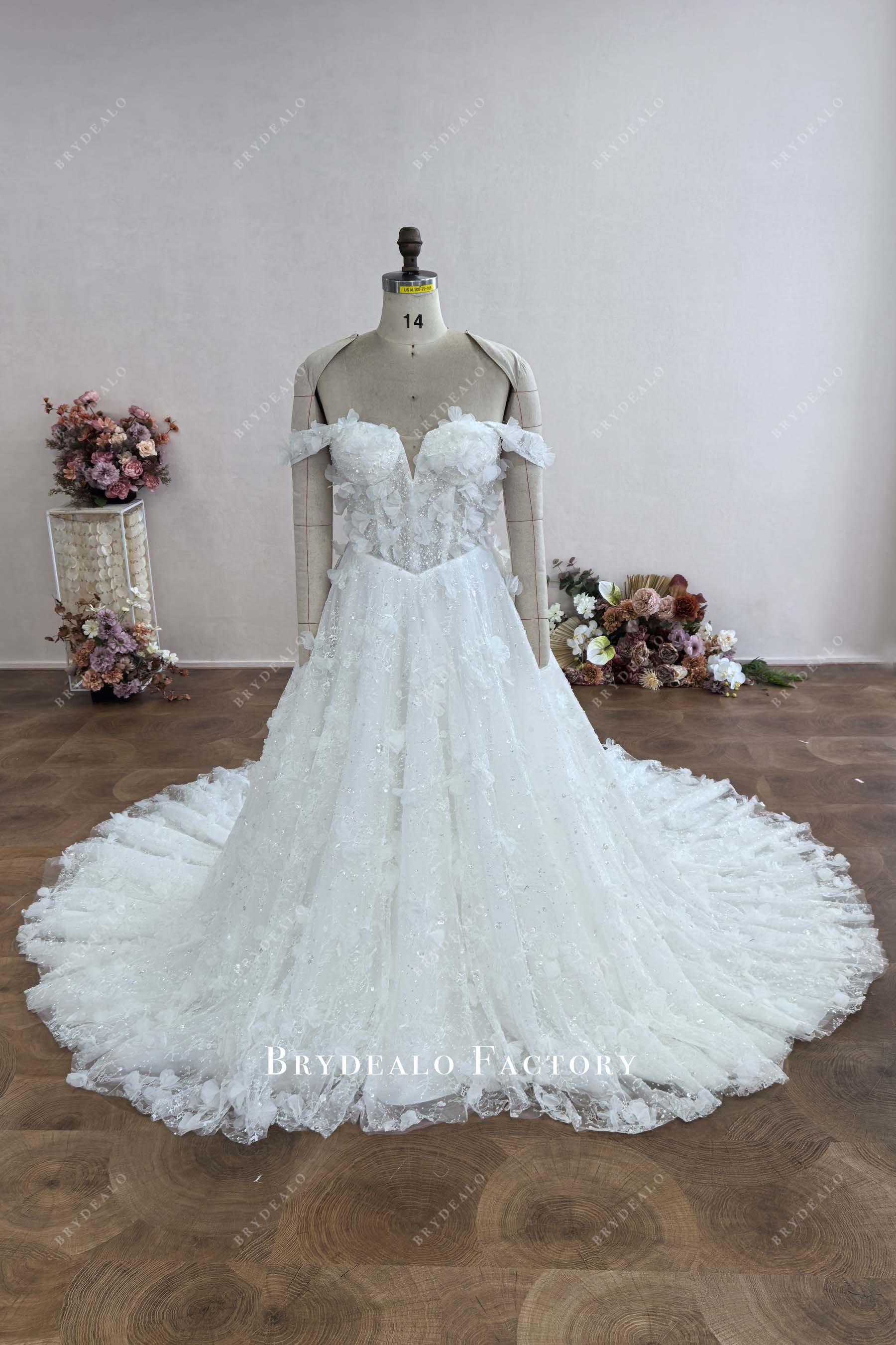 custom 3d lace corset wedding dress