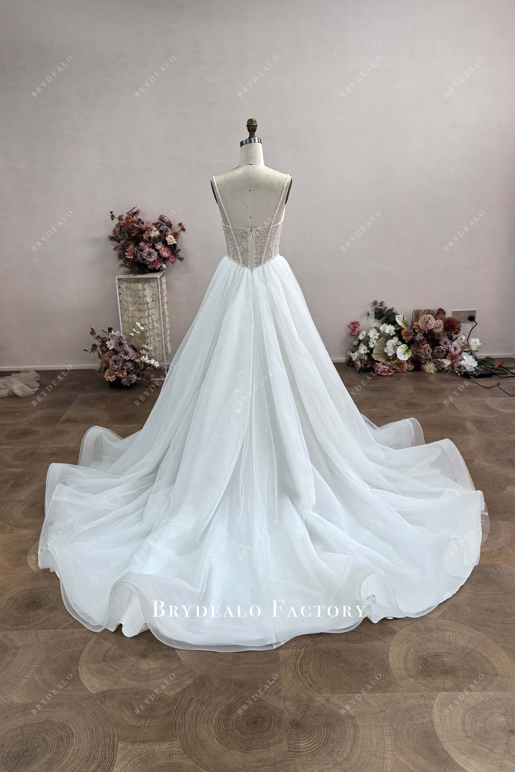 custom horsehair long trian sparkly wedding dress