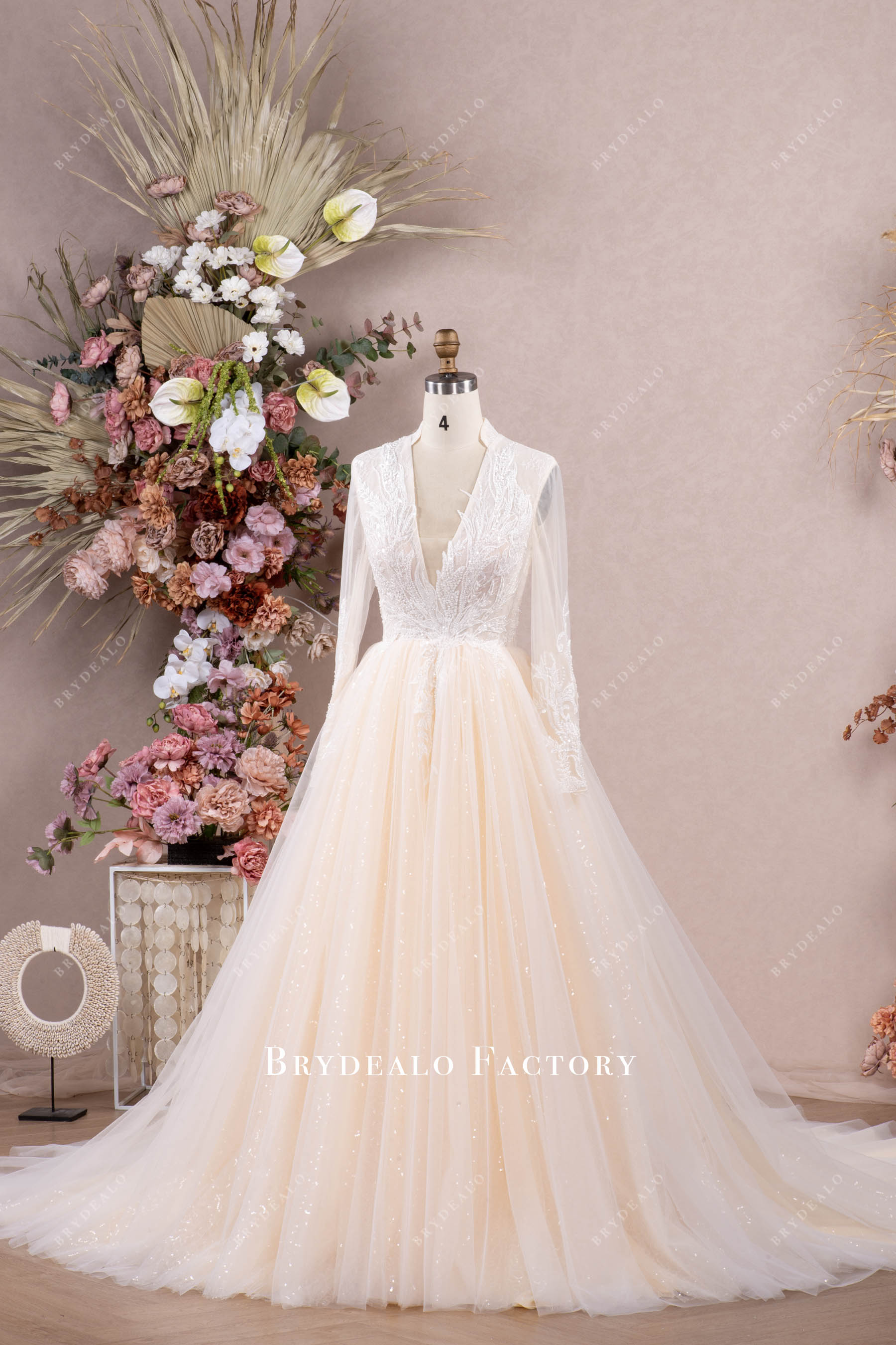 deep V-neck lace tulle bridal gown