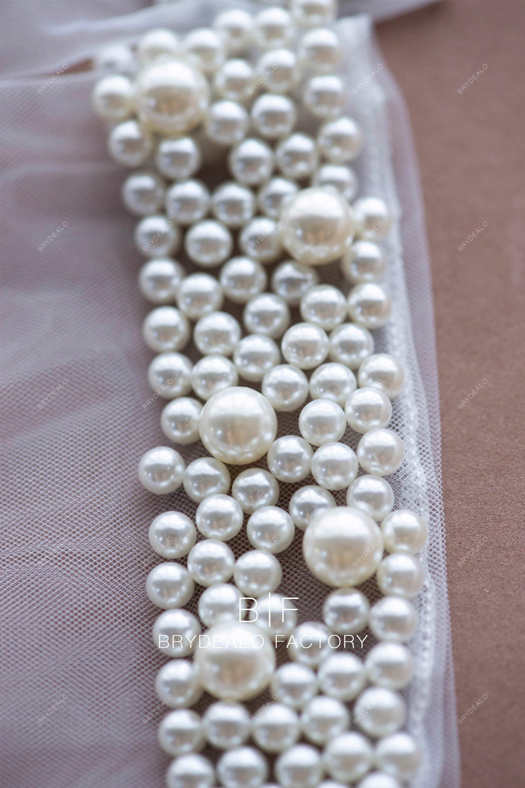 delicate pearl gloves