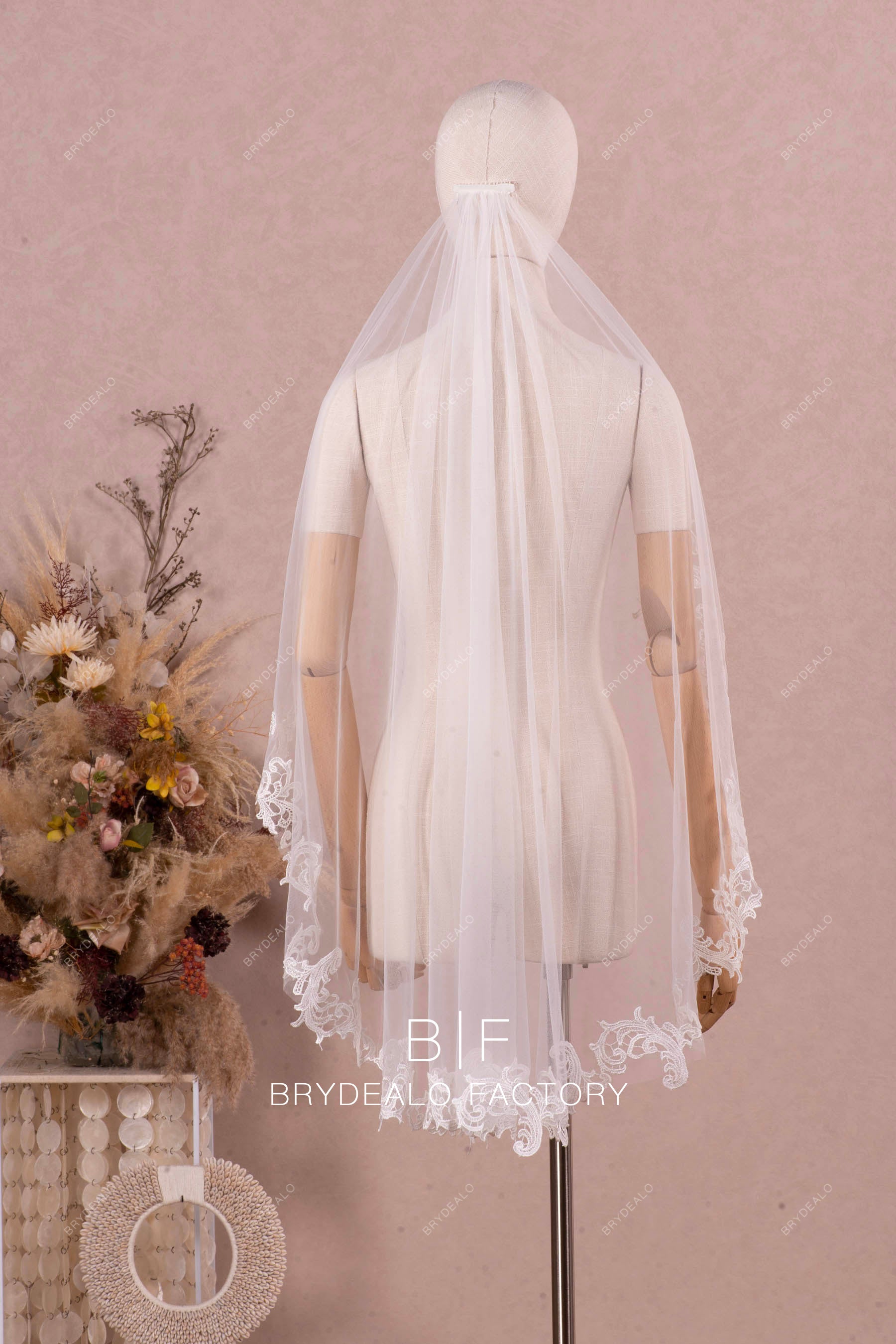 fingertip length lace edge wedding veil