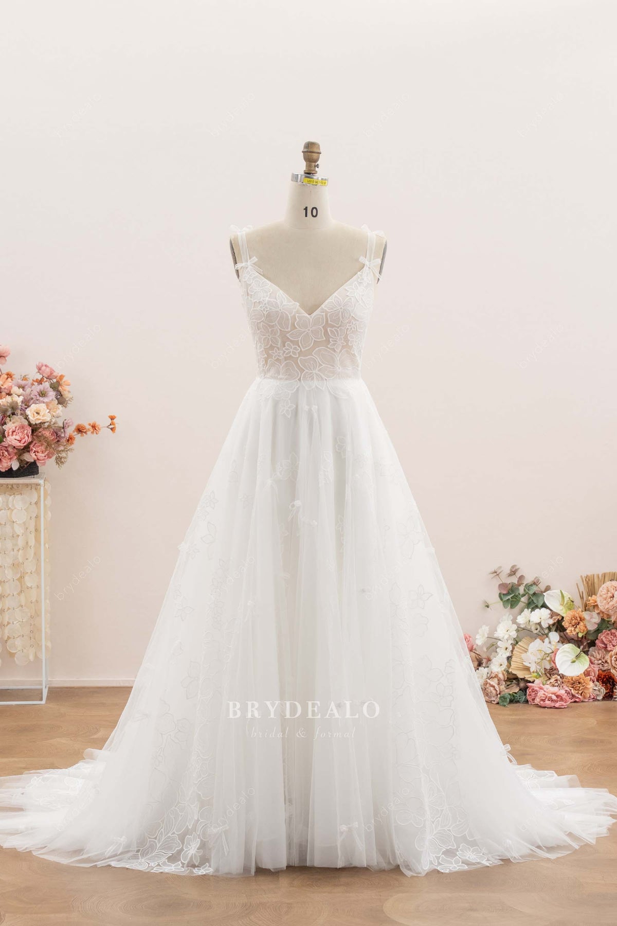 flower lace knot wedding dress