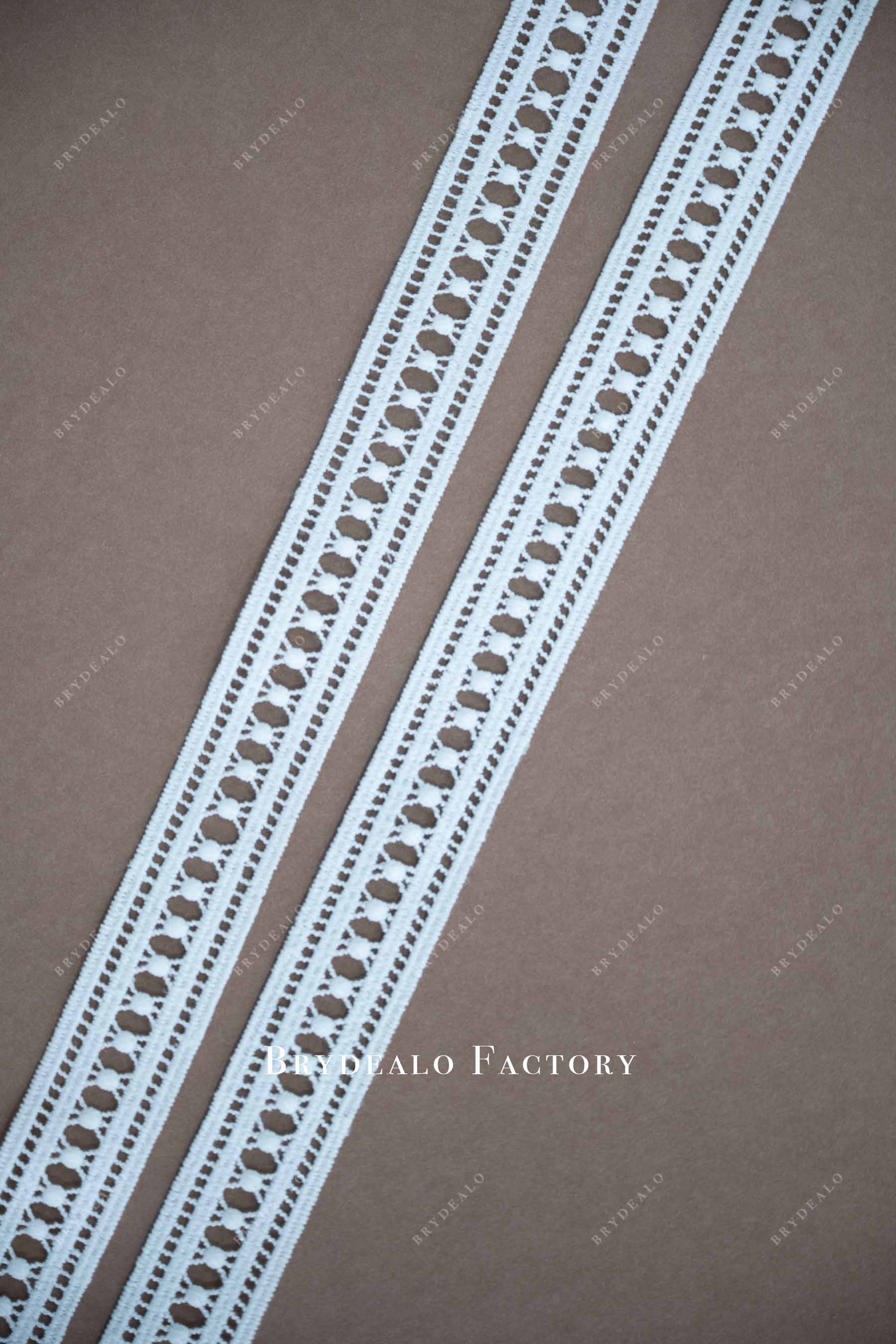guipure lace trim