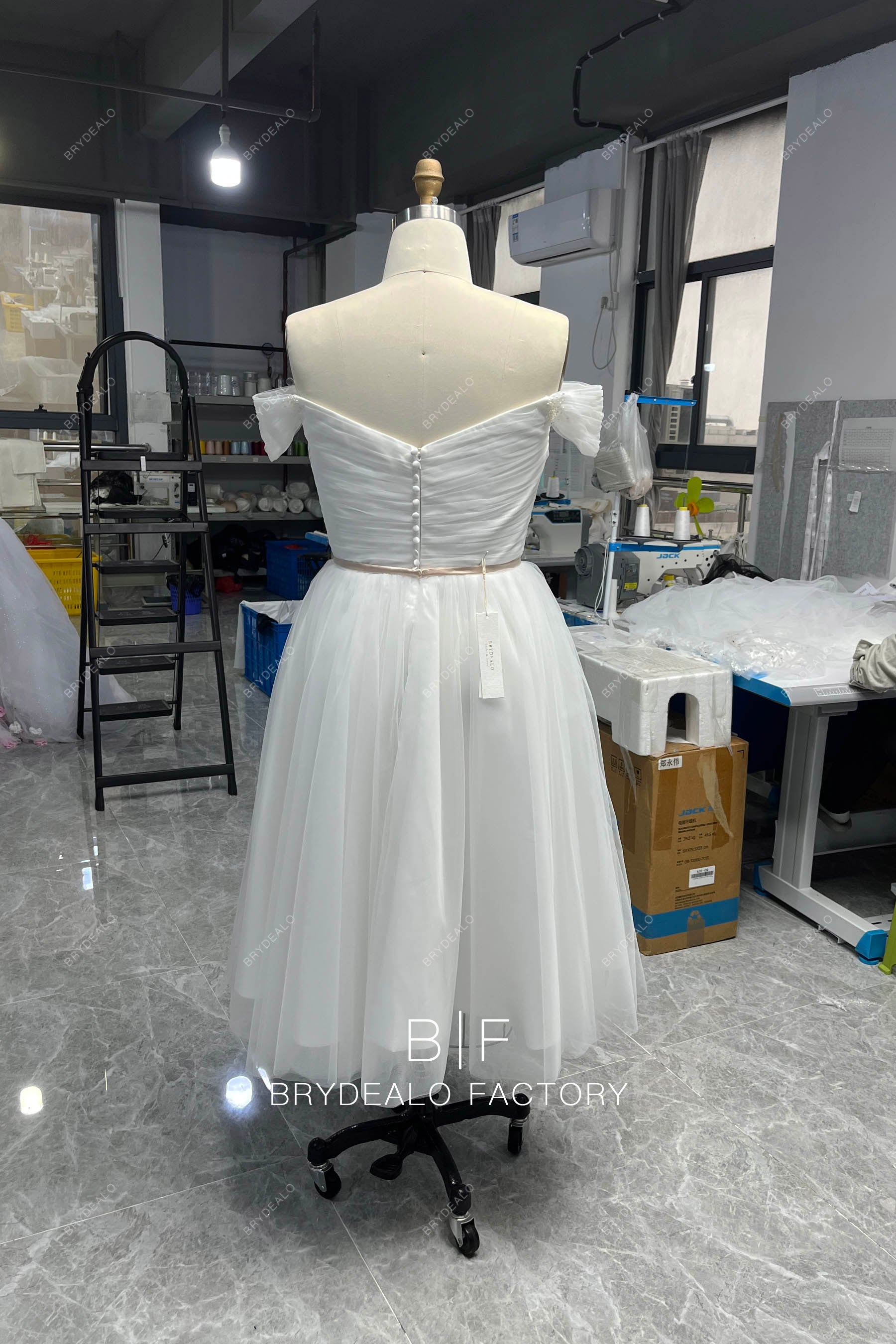 Ruched Tulle Off-Shoulder Tea Length Vintage Informal Bridal Dress