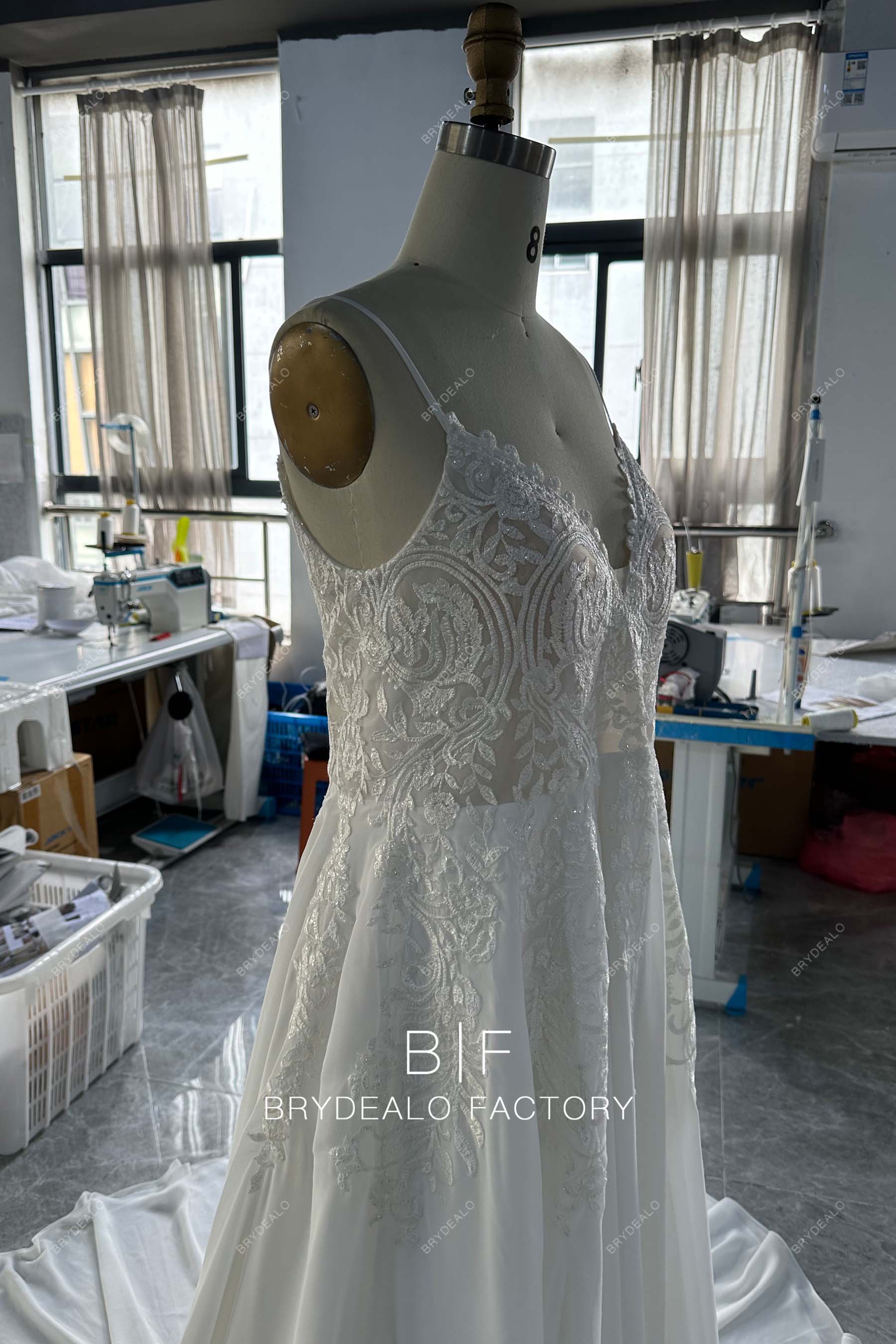 customized lace bridal dress