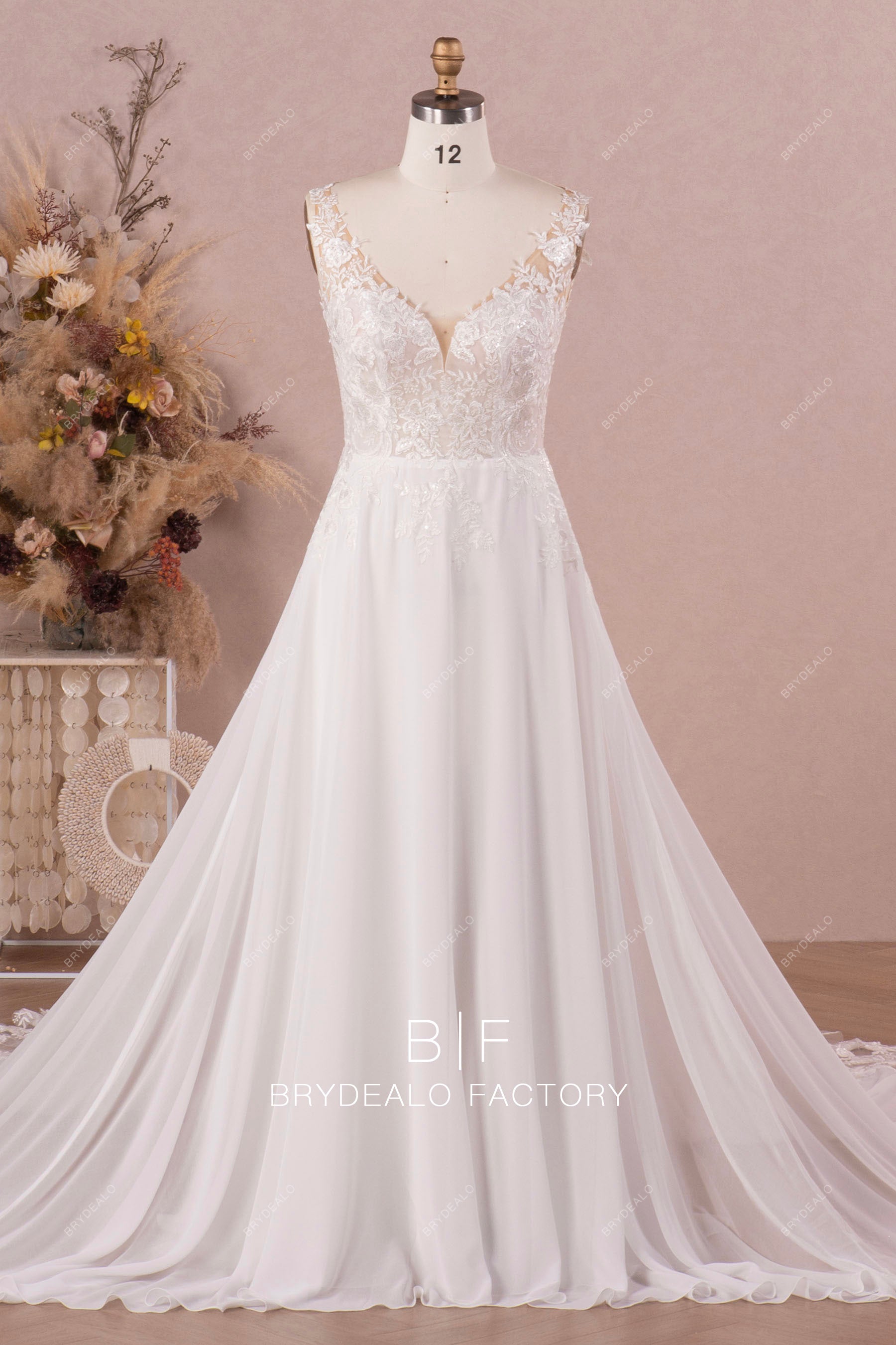 Flower Lace V-Neck Flowing Chiffon Wedding Dress
