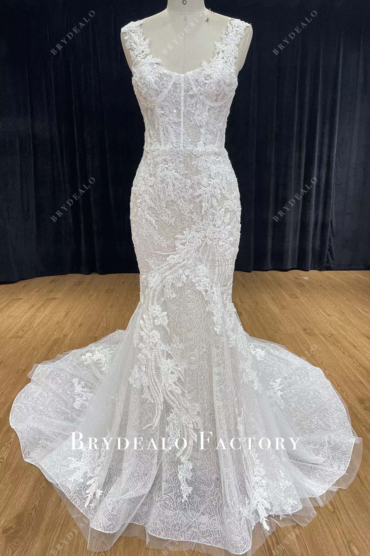 lace mermaid wedding dress