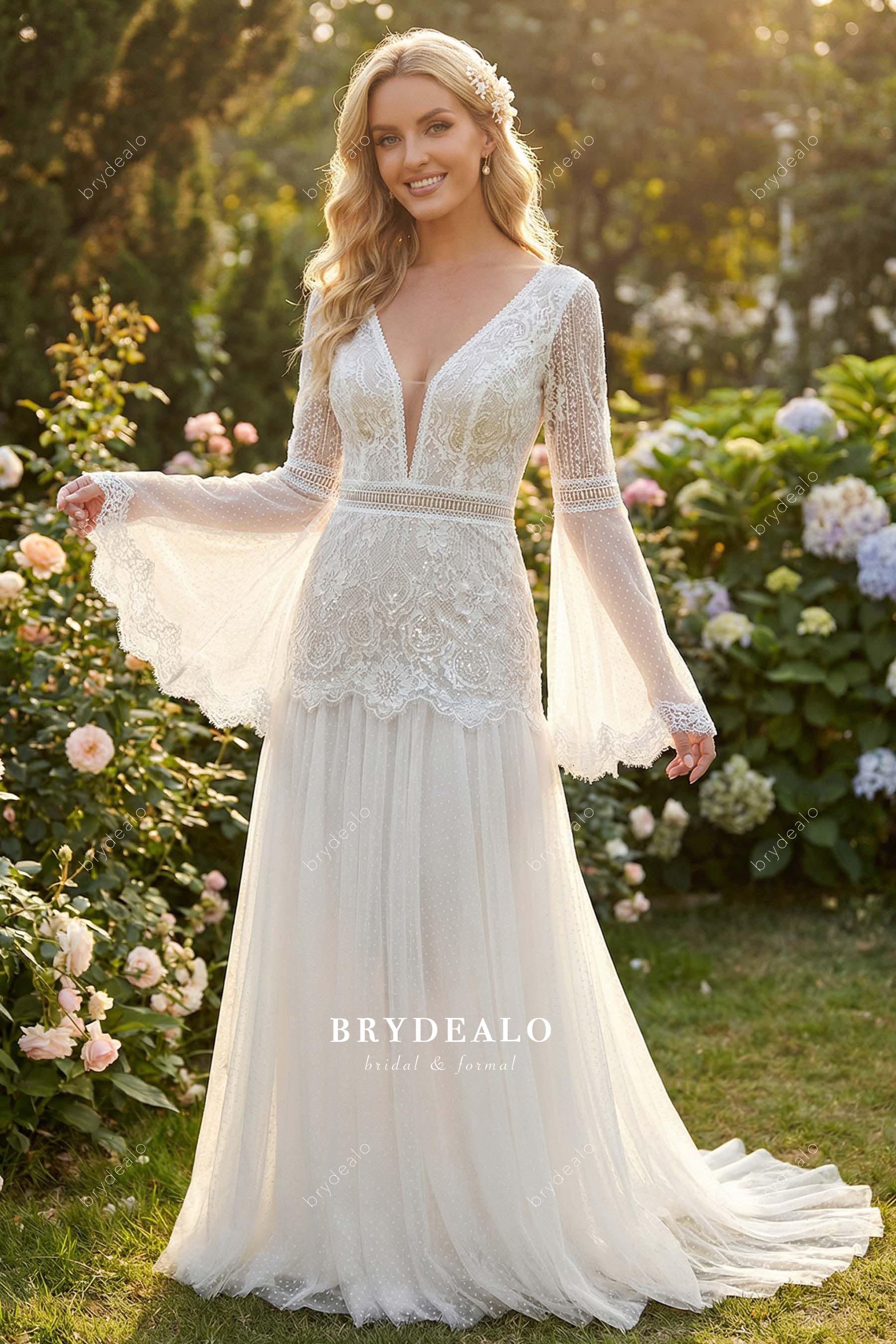 Delicate Lace Polka Dot Tulle Plunging Neck A-Line Bridal Dress Delicate Lace Polka Dot Tulle Plunging Neck A-Line Bridal Dress