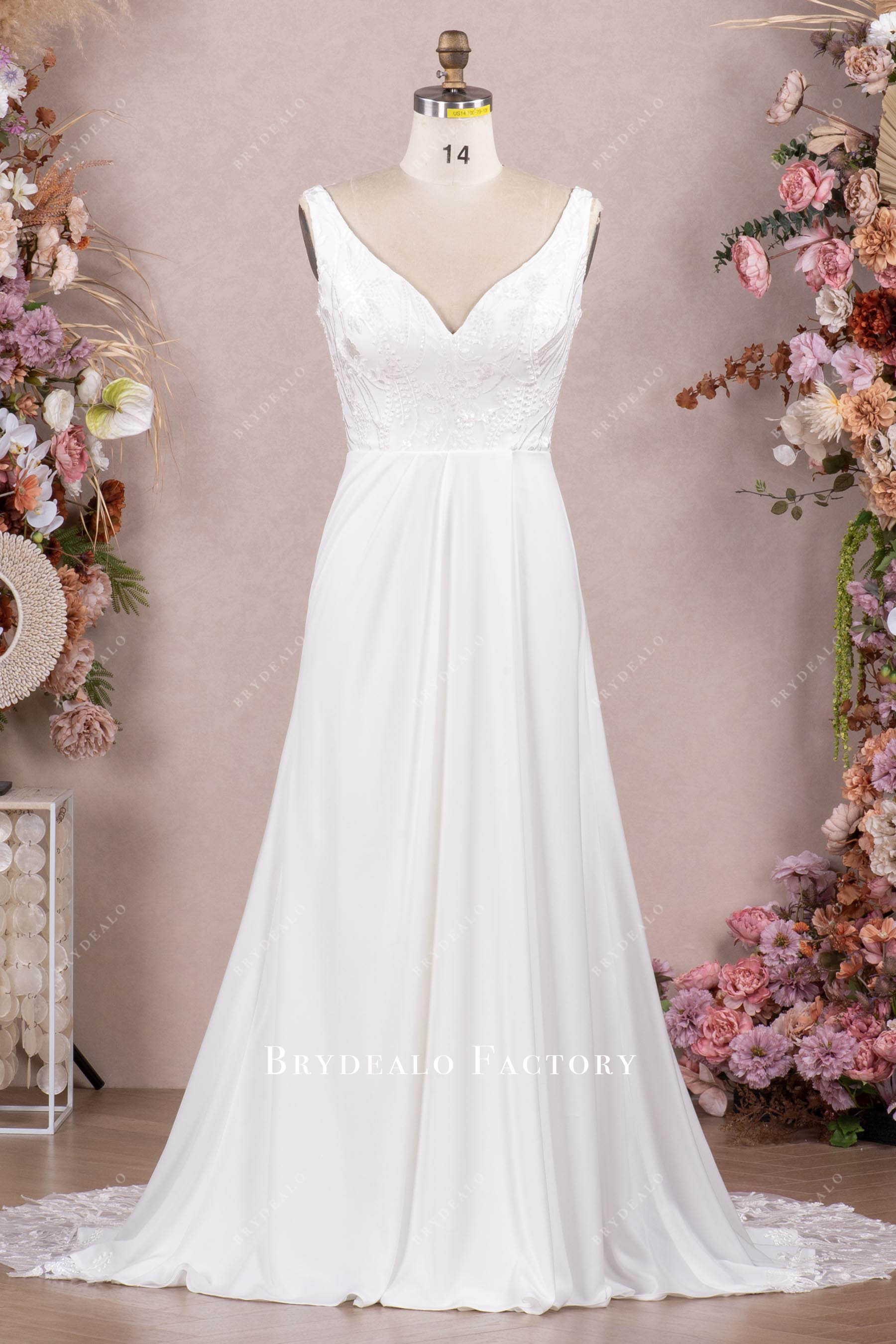 Private Label Custom A-line Lace Crepe Wedding Dress Private Label Custom A-line Lace Crepe Wedding Dress