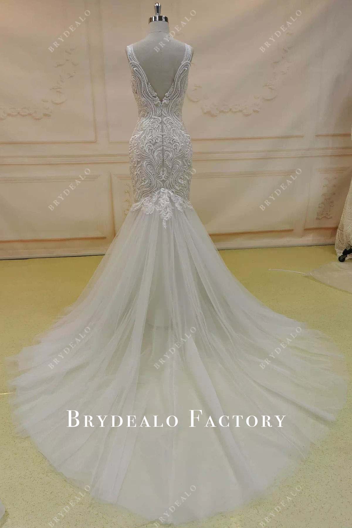 lace trumpet court train wedding dress