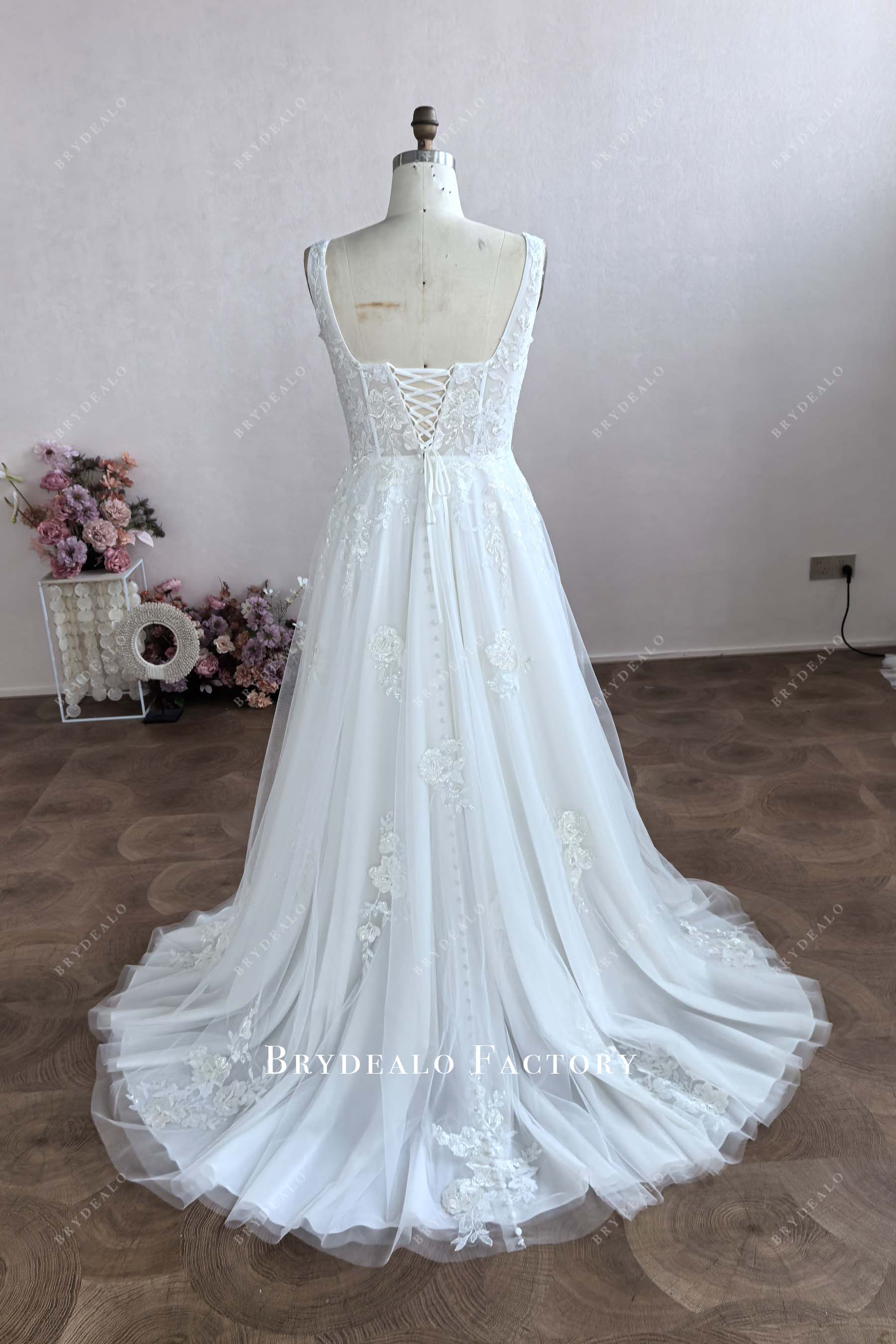 lace up back wedding dress