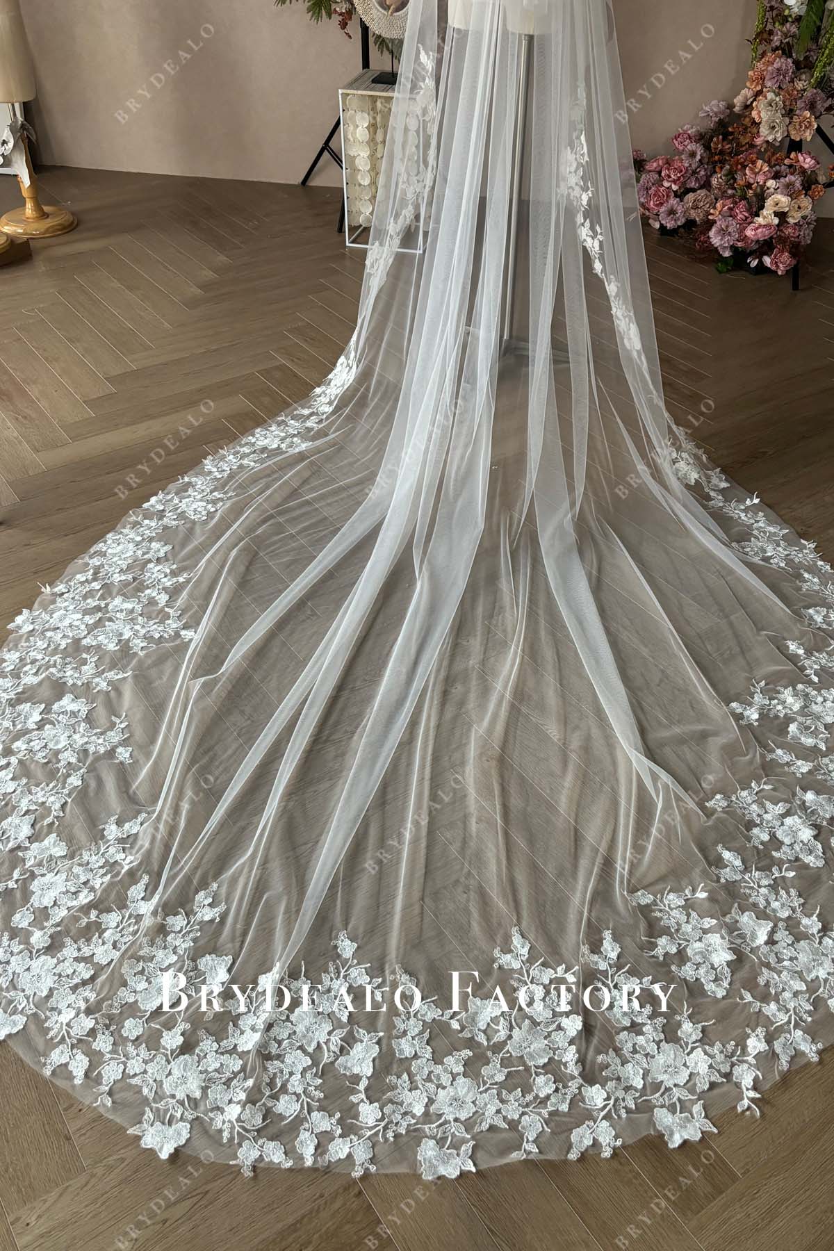 Private Label Custom Lace Wedding Veil