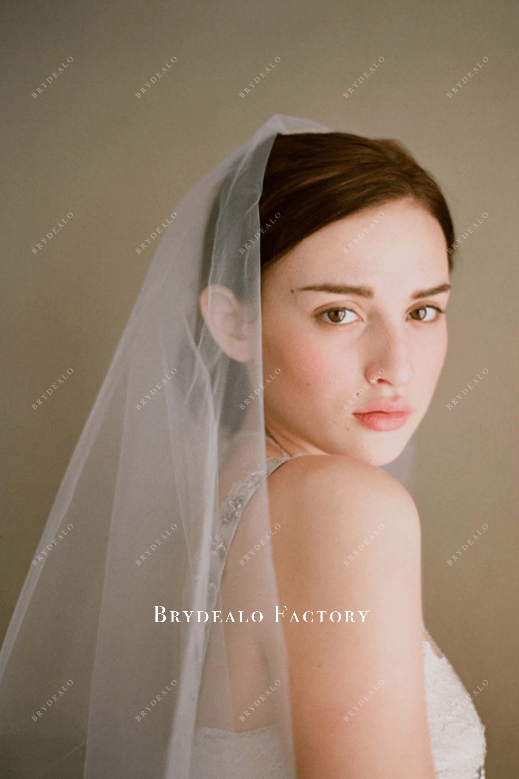 light-ivory two-tier bridal veil