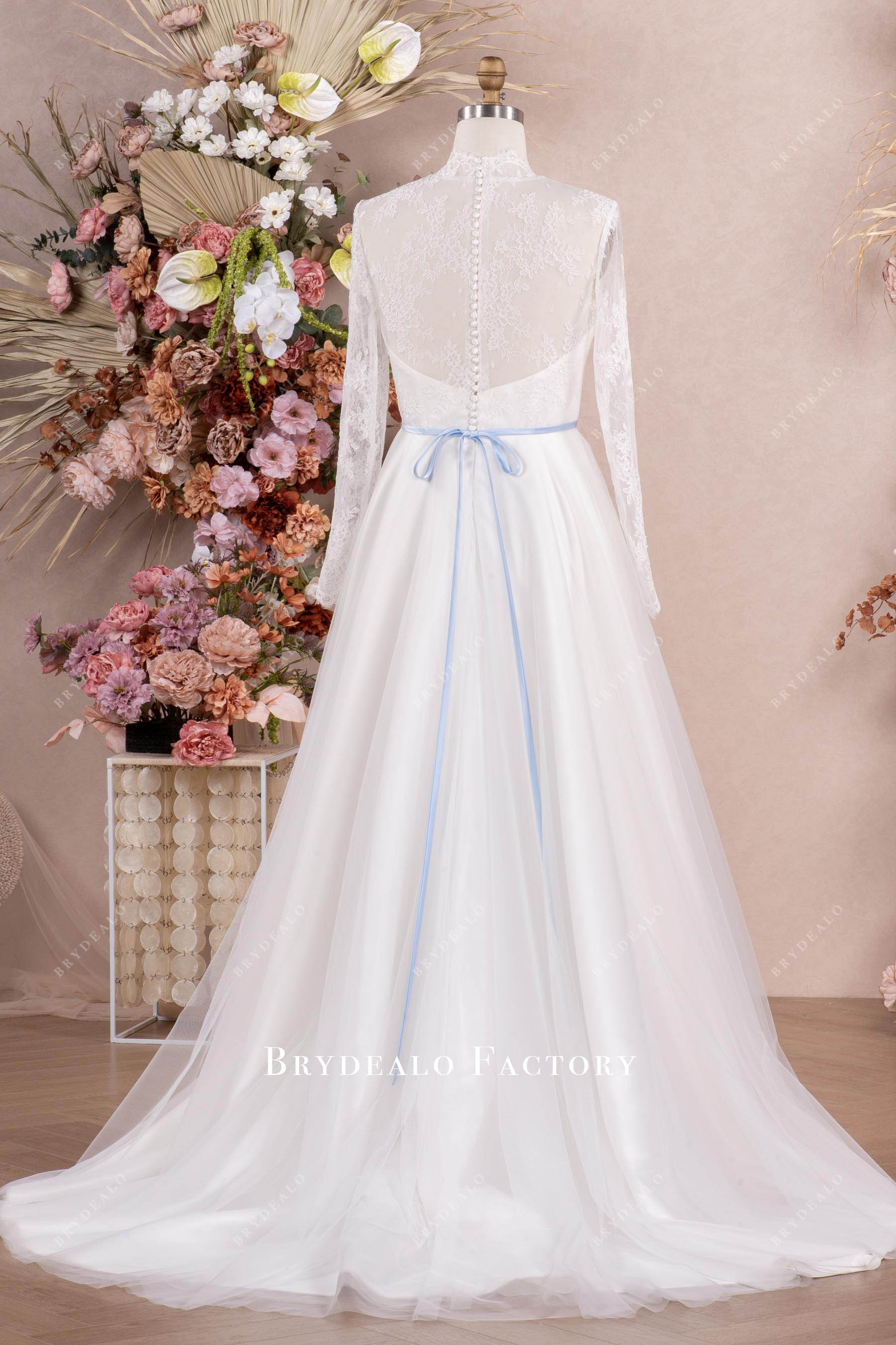 long A-line flower lace wedding dress