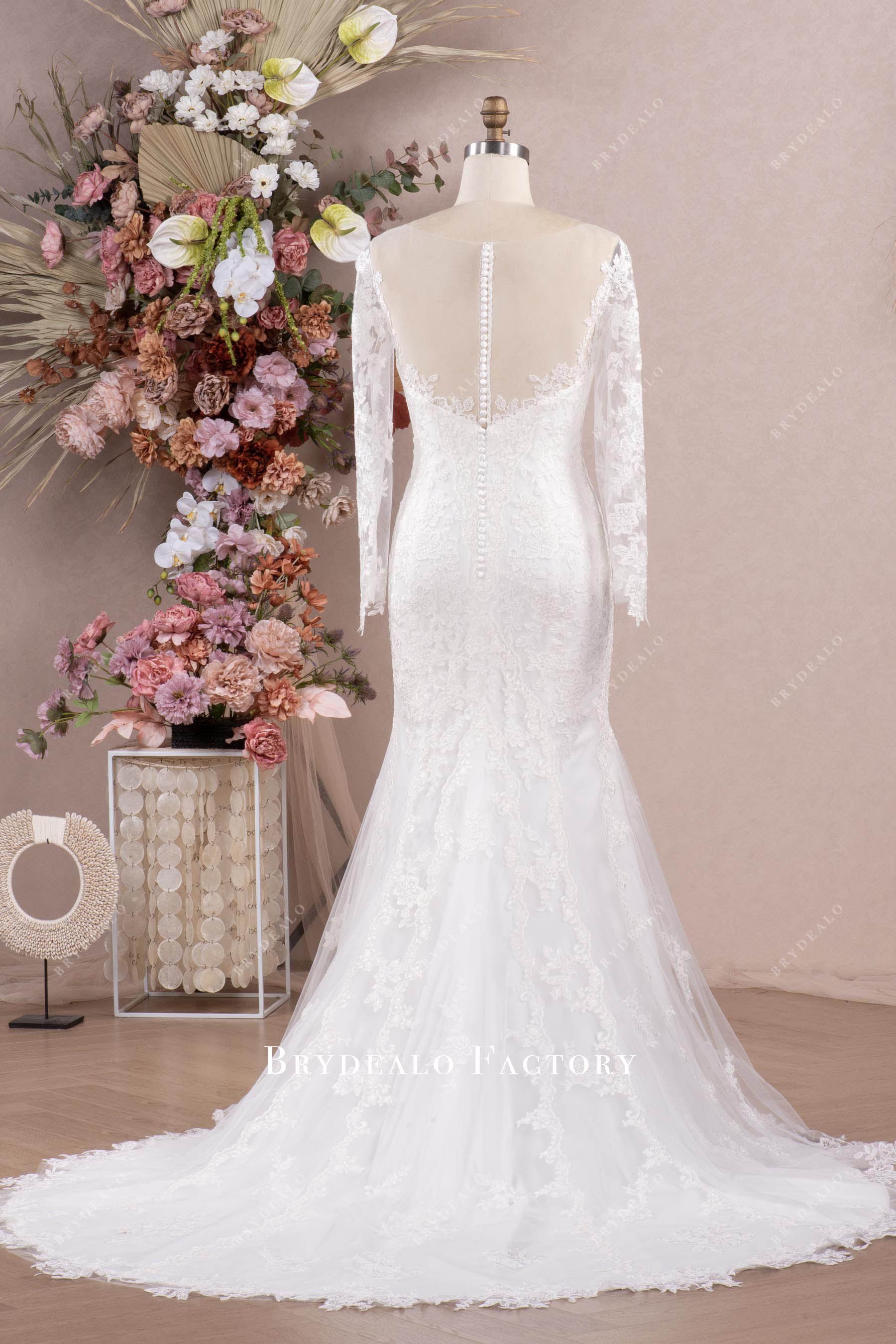 long sleeve lace mermaid wedding dress