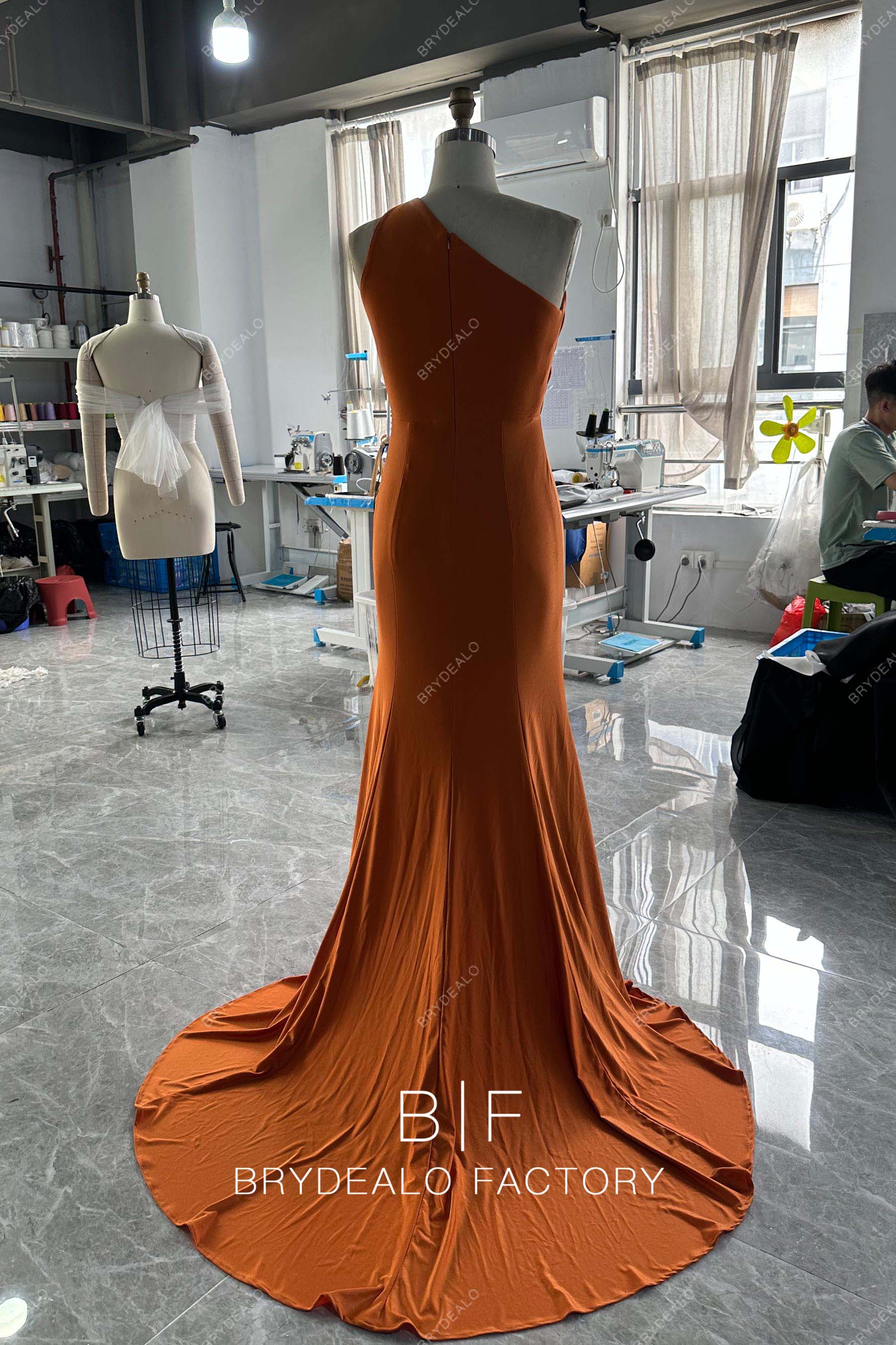 long train mermaid rusty bridesmaid dress