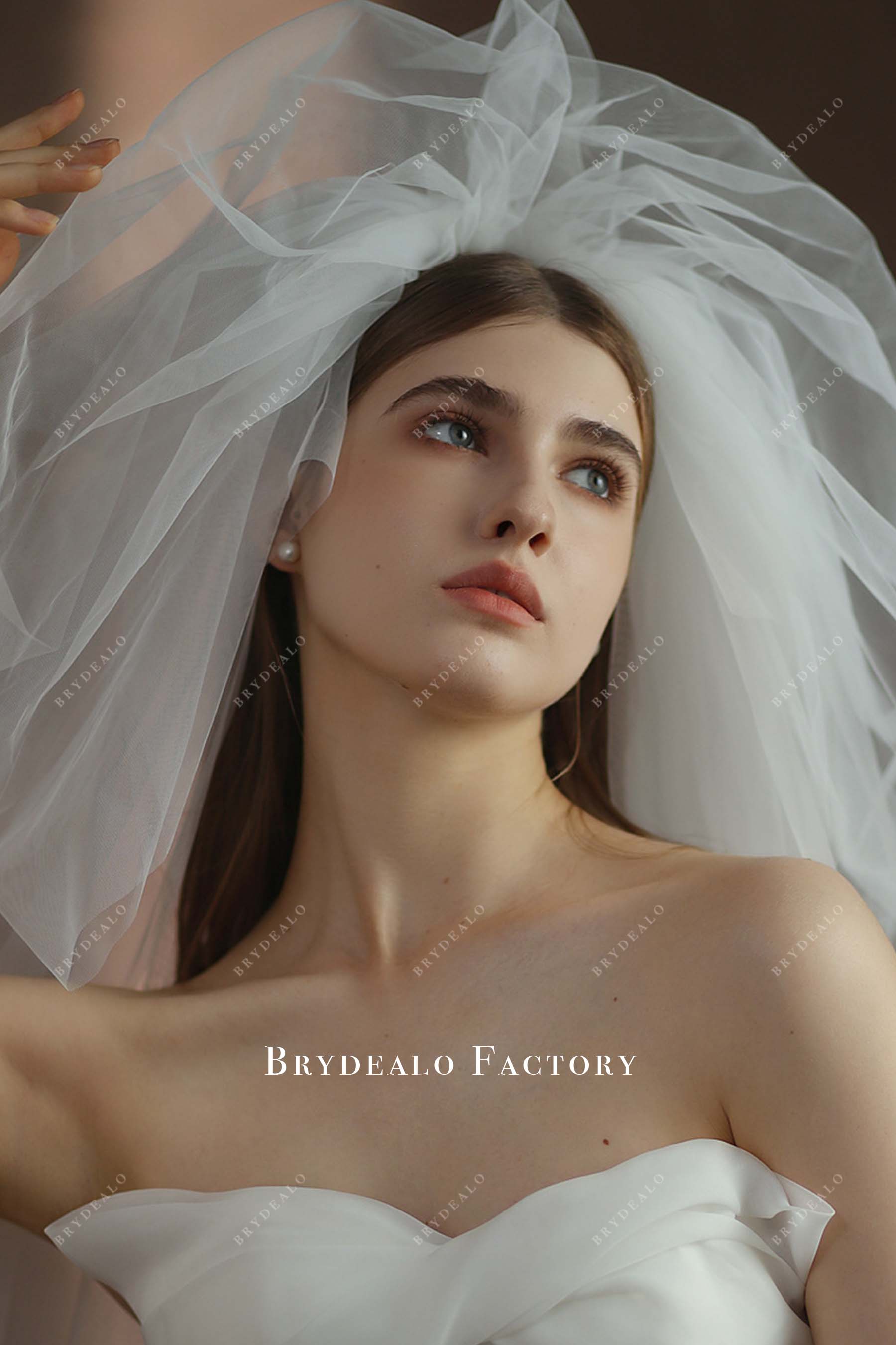 multi layered with comb bridal veil