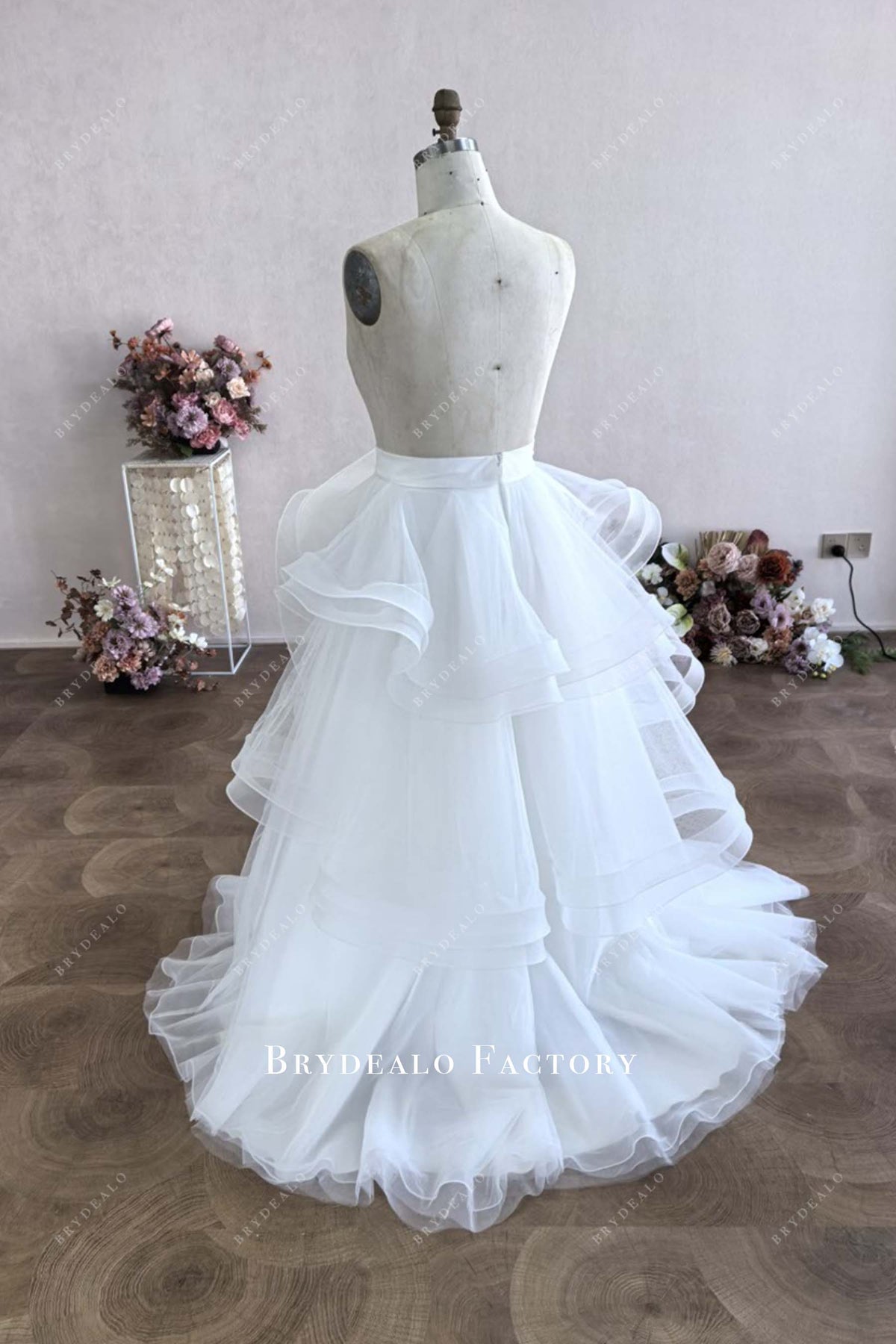 natural waistband A-line tulle skirt
