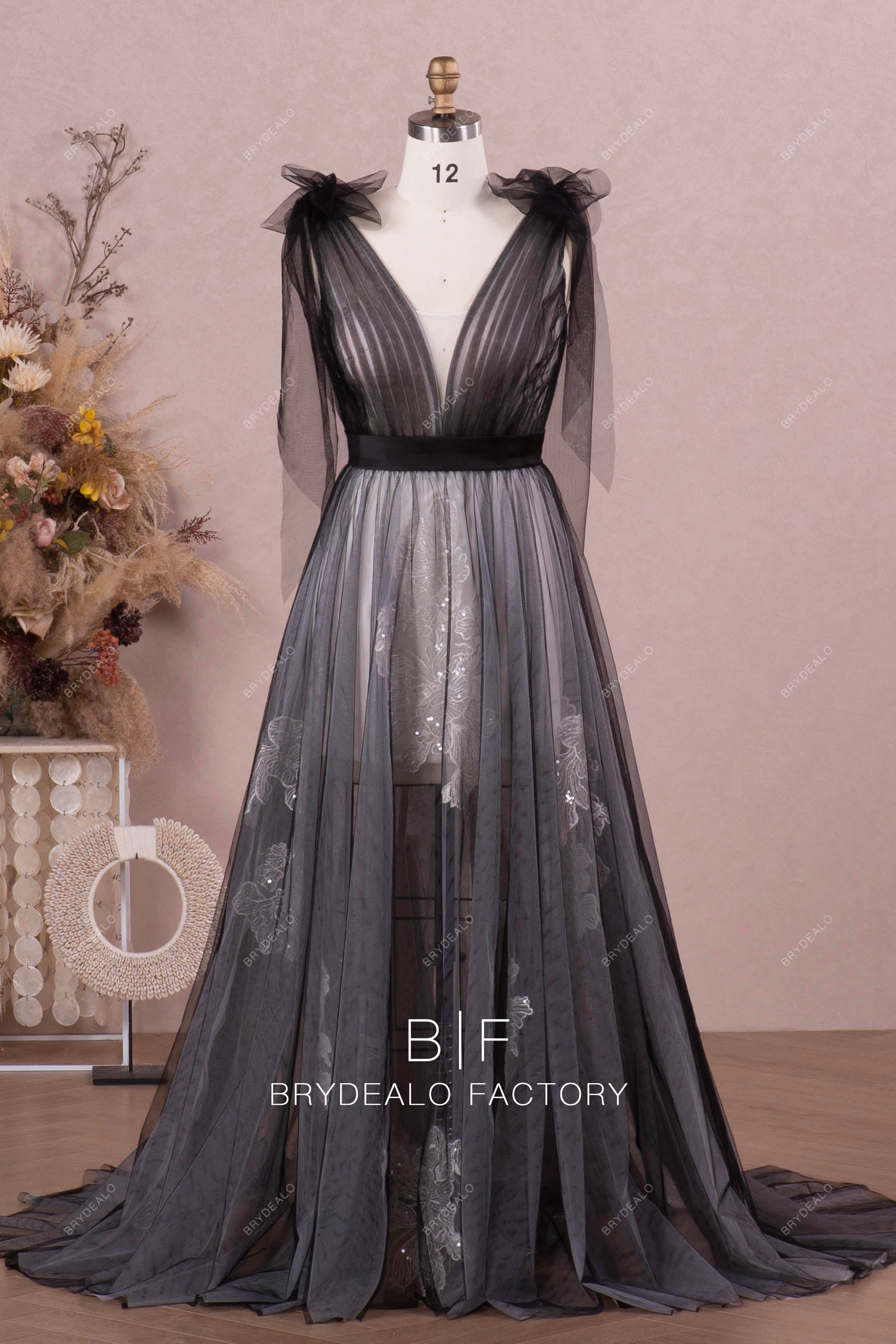 Plunging Neck Tulle Shoulder Tie Boho Lace A-line Bridal Gown Two-Tone