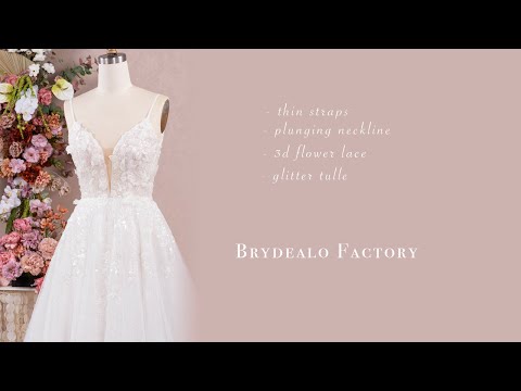 tailor made 3D flower sparkly wedding dress