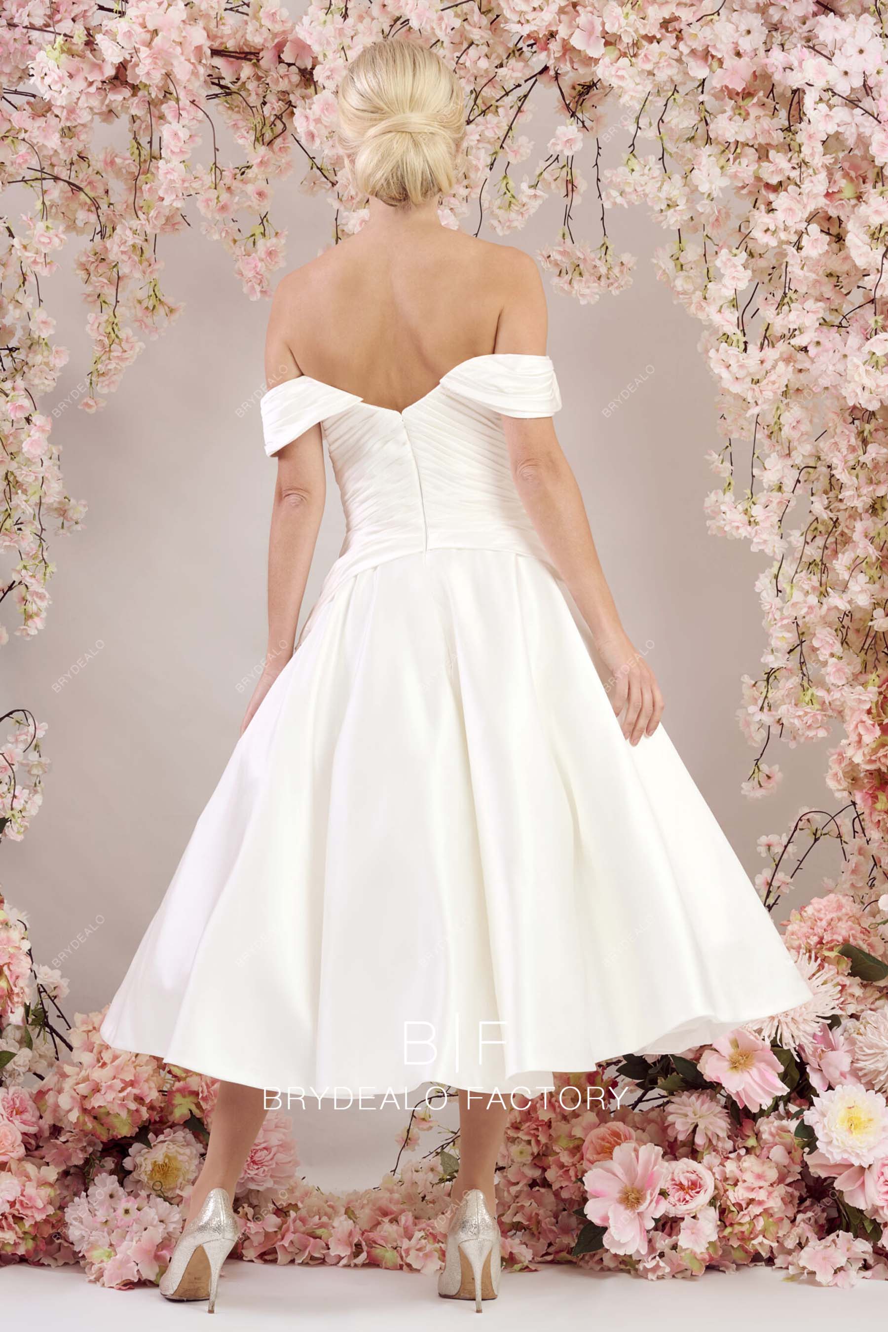 puffy A-line casual wedding gown