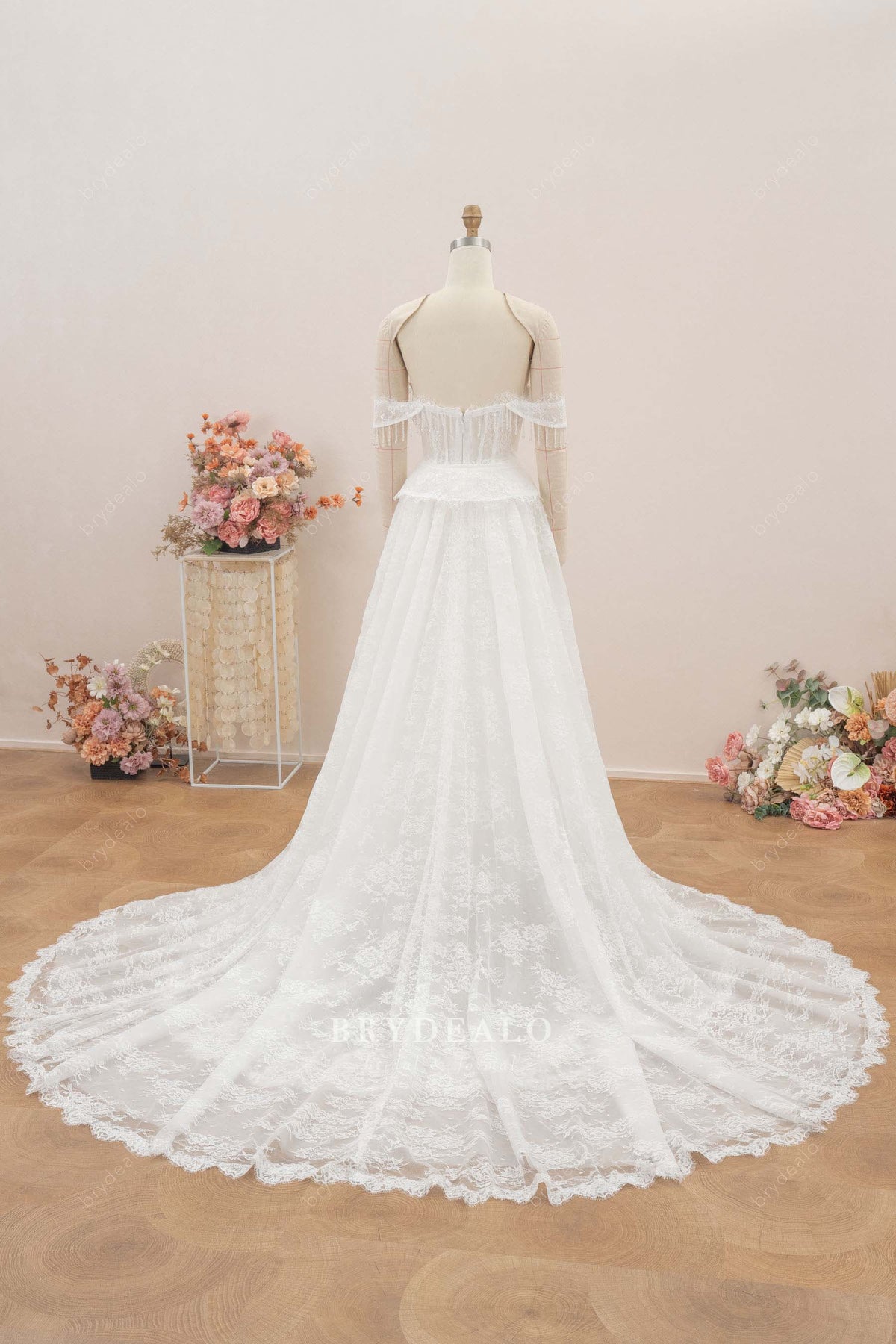 removable lace overskirt wedding dress
