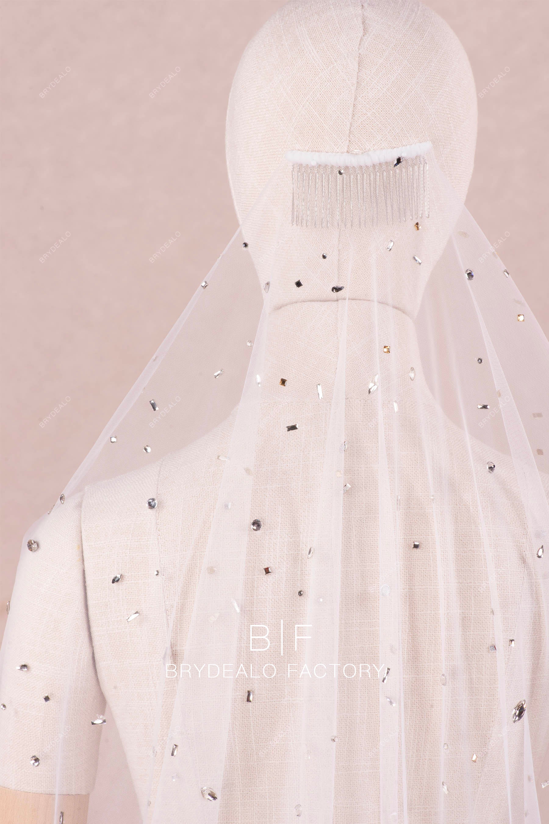 rhinestone single-tier wedding veil