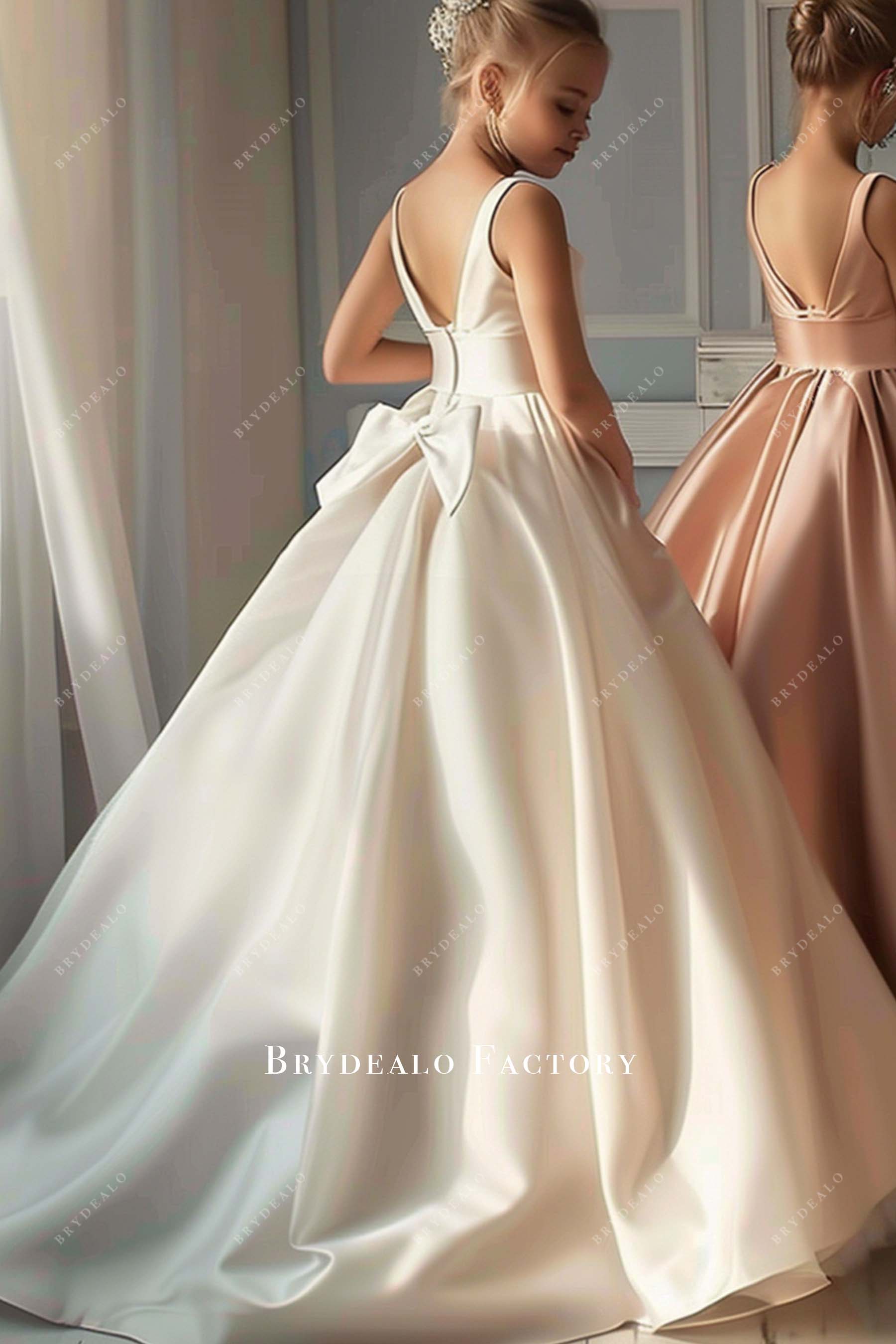V-back Satin Elegant Bow Flower Girl Ball Gown