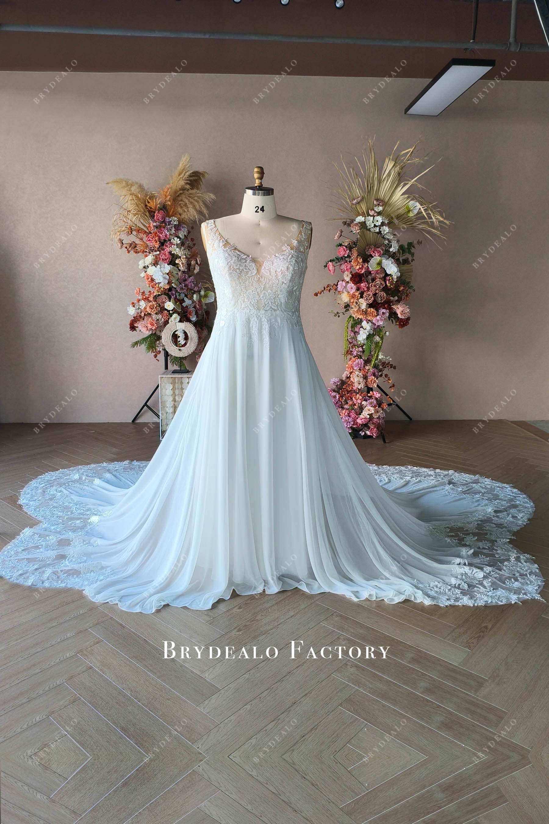 sleeveless wedding dress