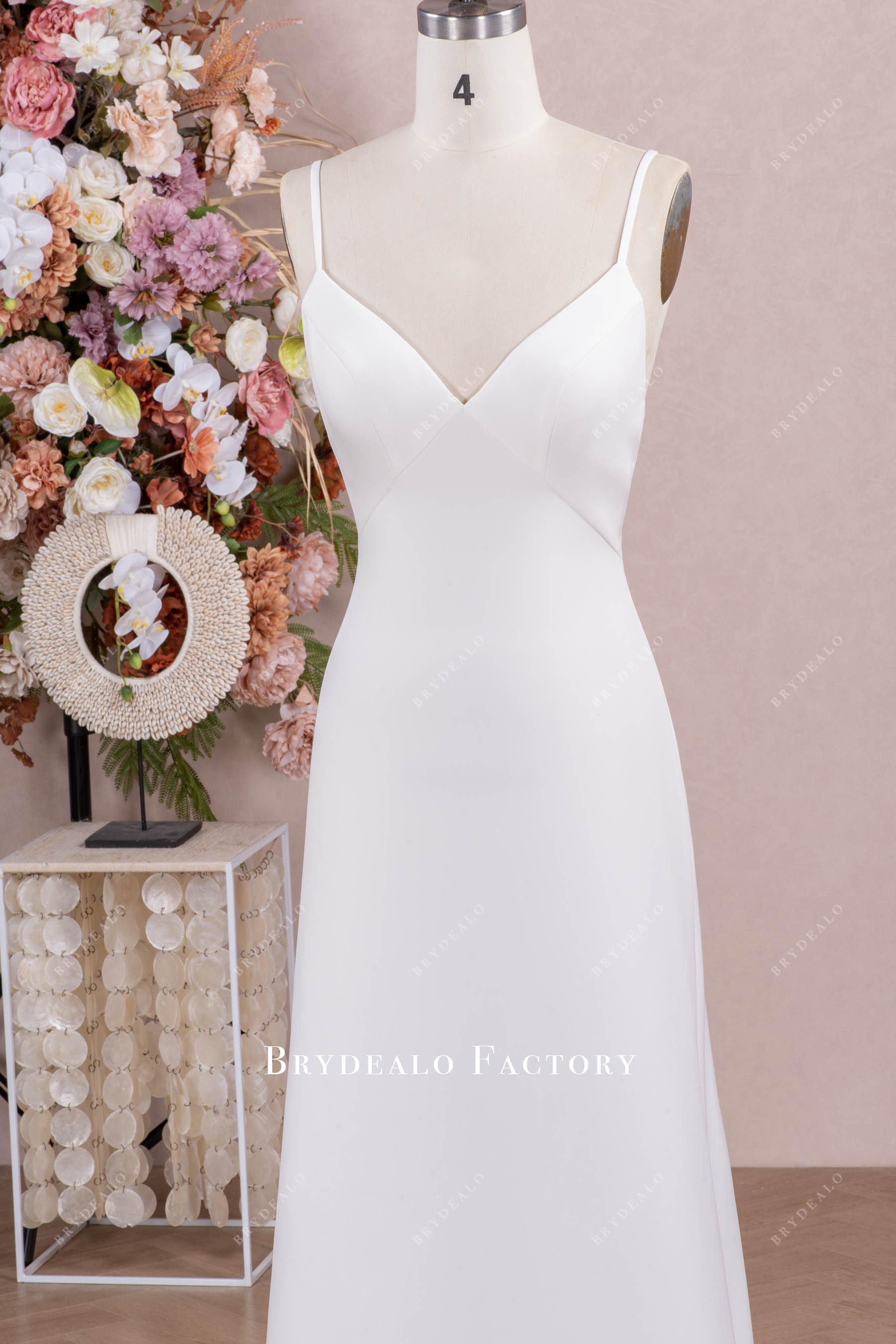 spaghetti straps V-neck bridal gown
