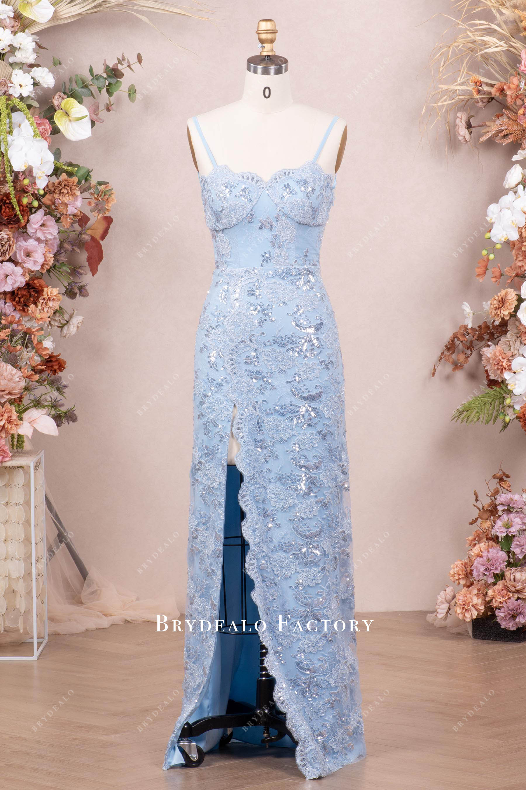 Sky Blue Sequined Lace Thin Column Scallped Slit Evening Dress