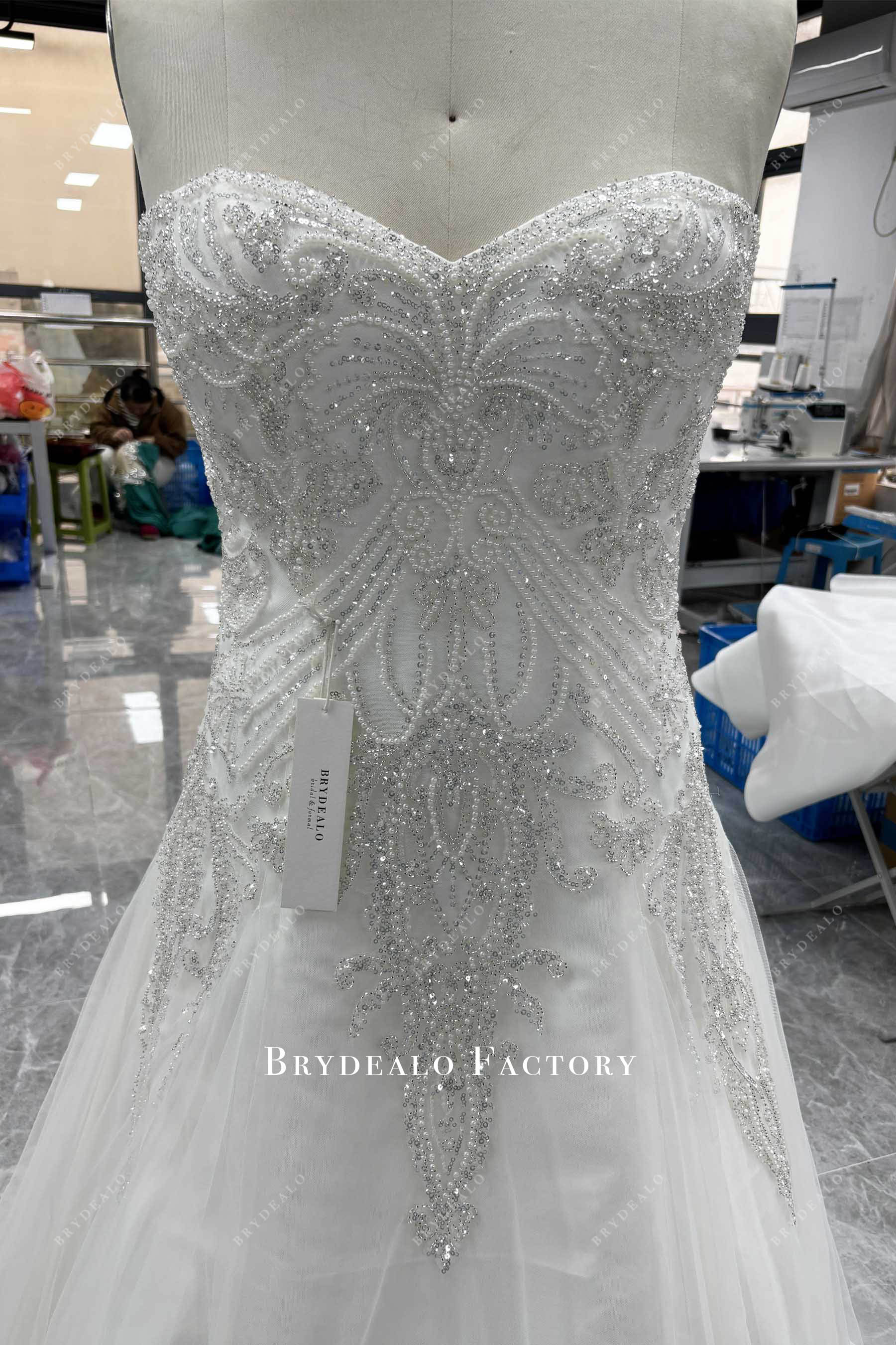 strapless sweetheart lace wedding dress