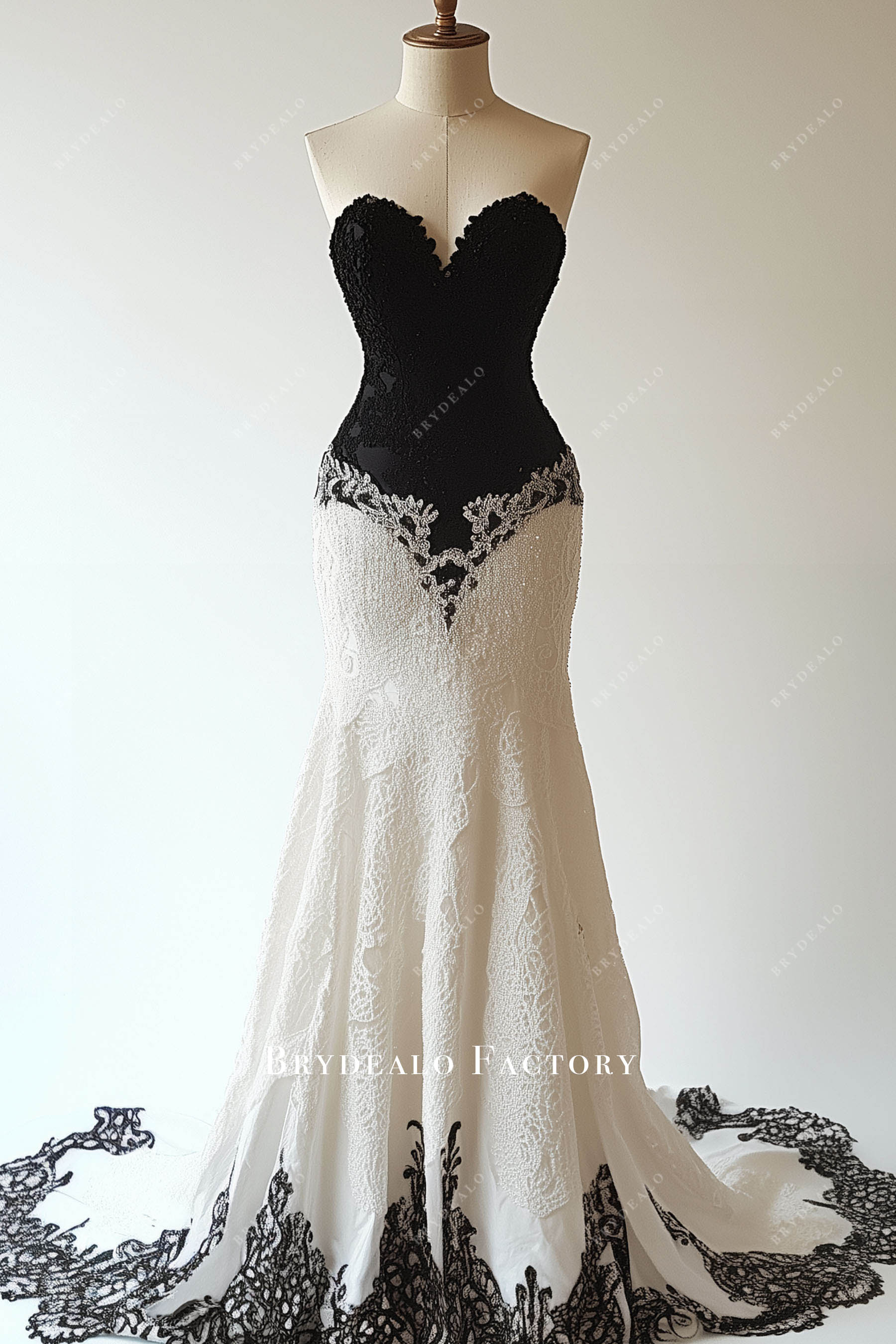 strapless sweetheart mermaid black white wedding dress
