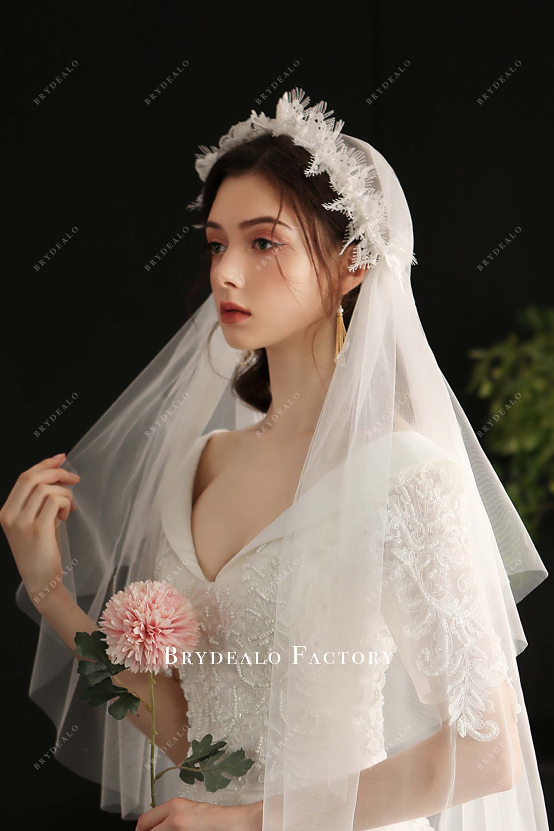 Vintage Hat Style Ballet Length Bridal Veil