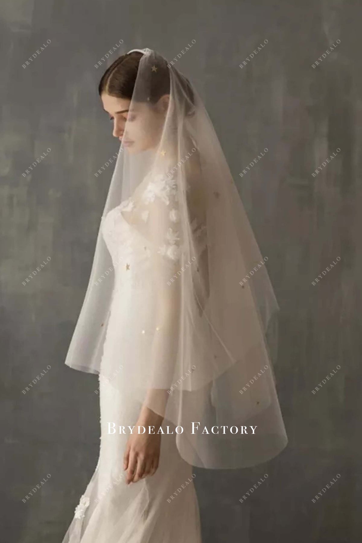 Two Tier Sparkly Star Fingertip Length Bridal Veil