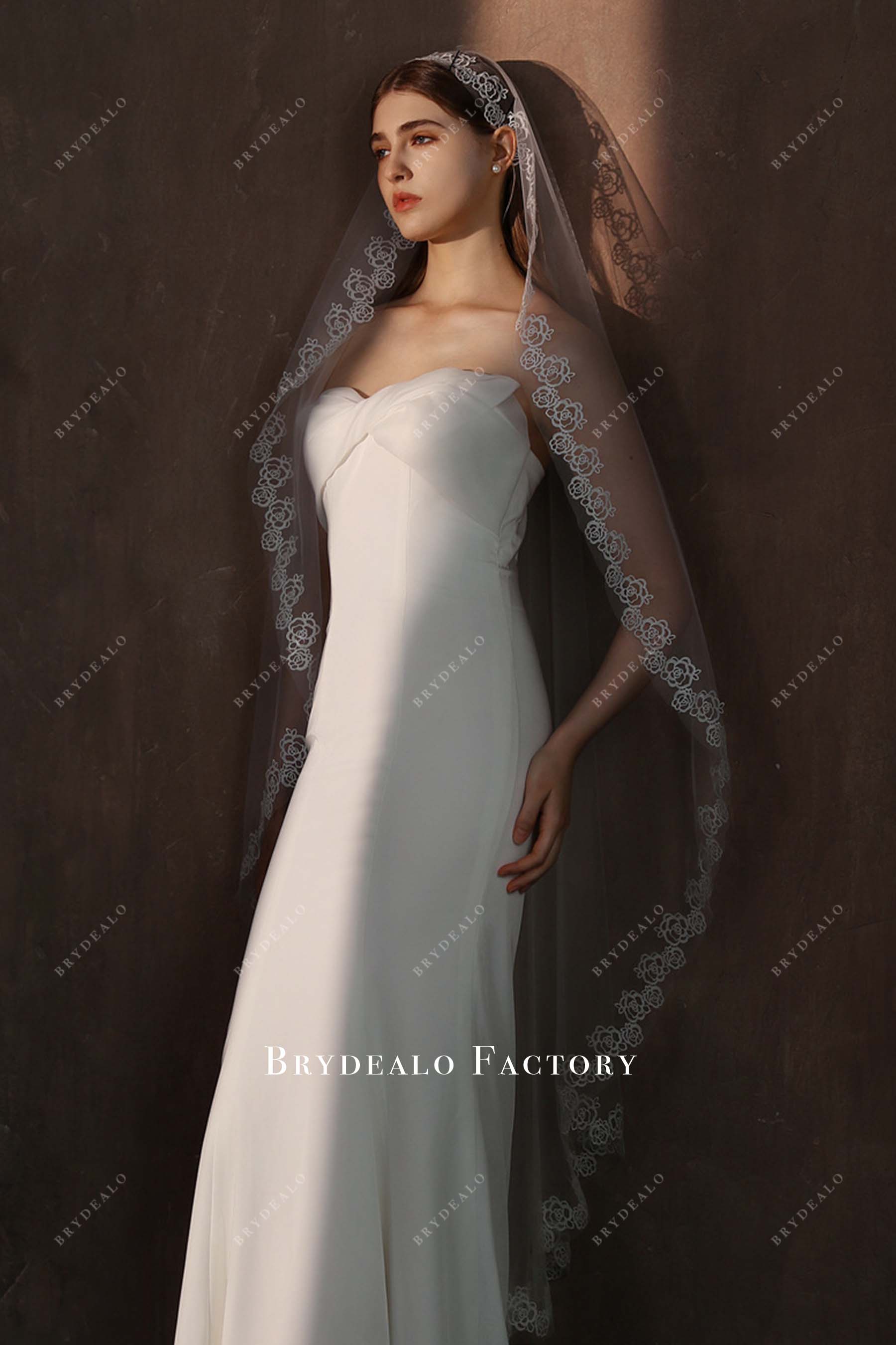 vintage lace edge bridal veil