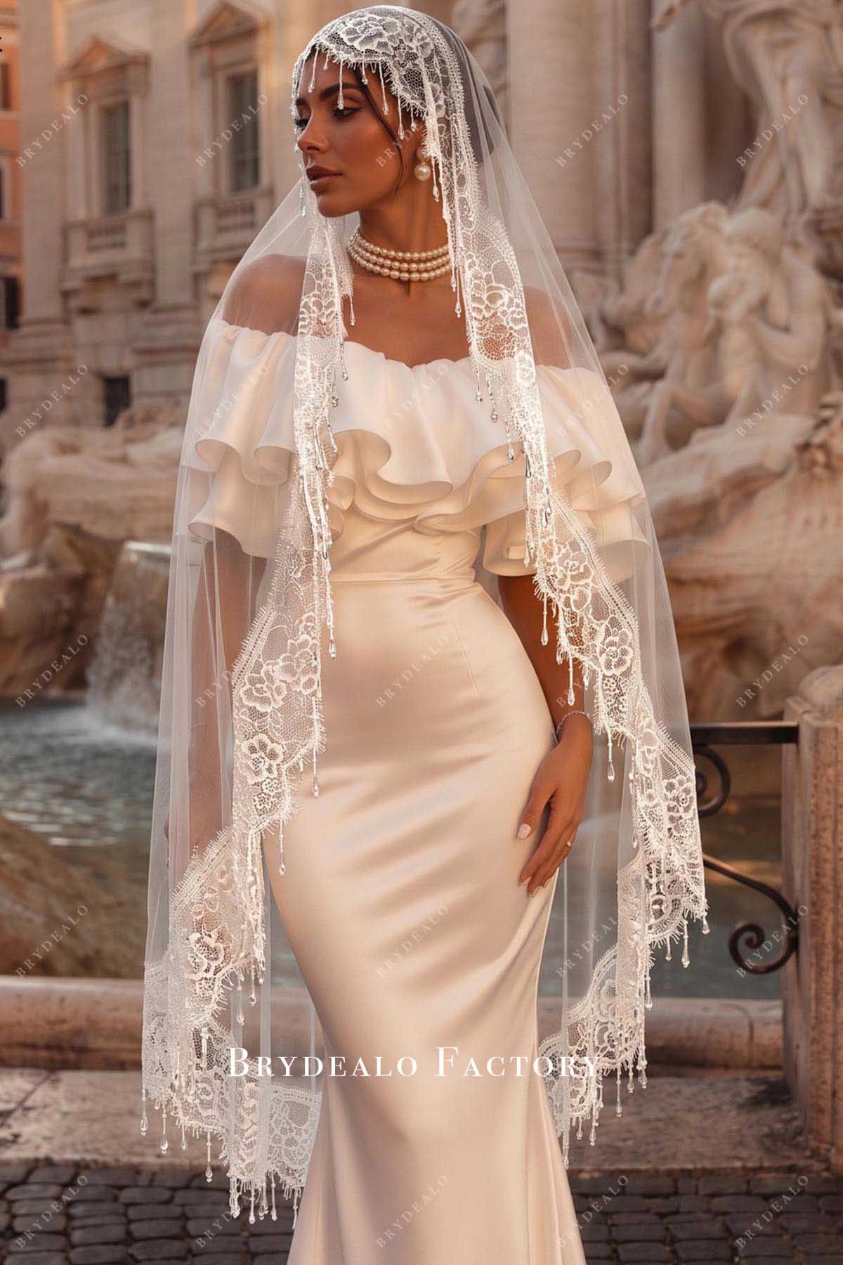 white tulle lace edge retro bridal veil