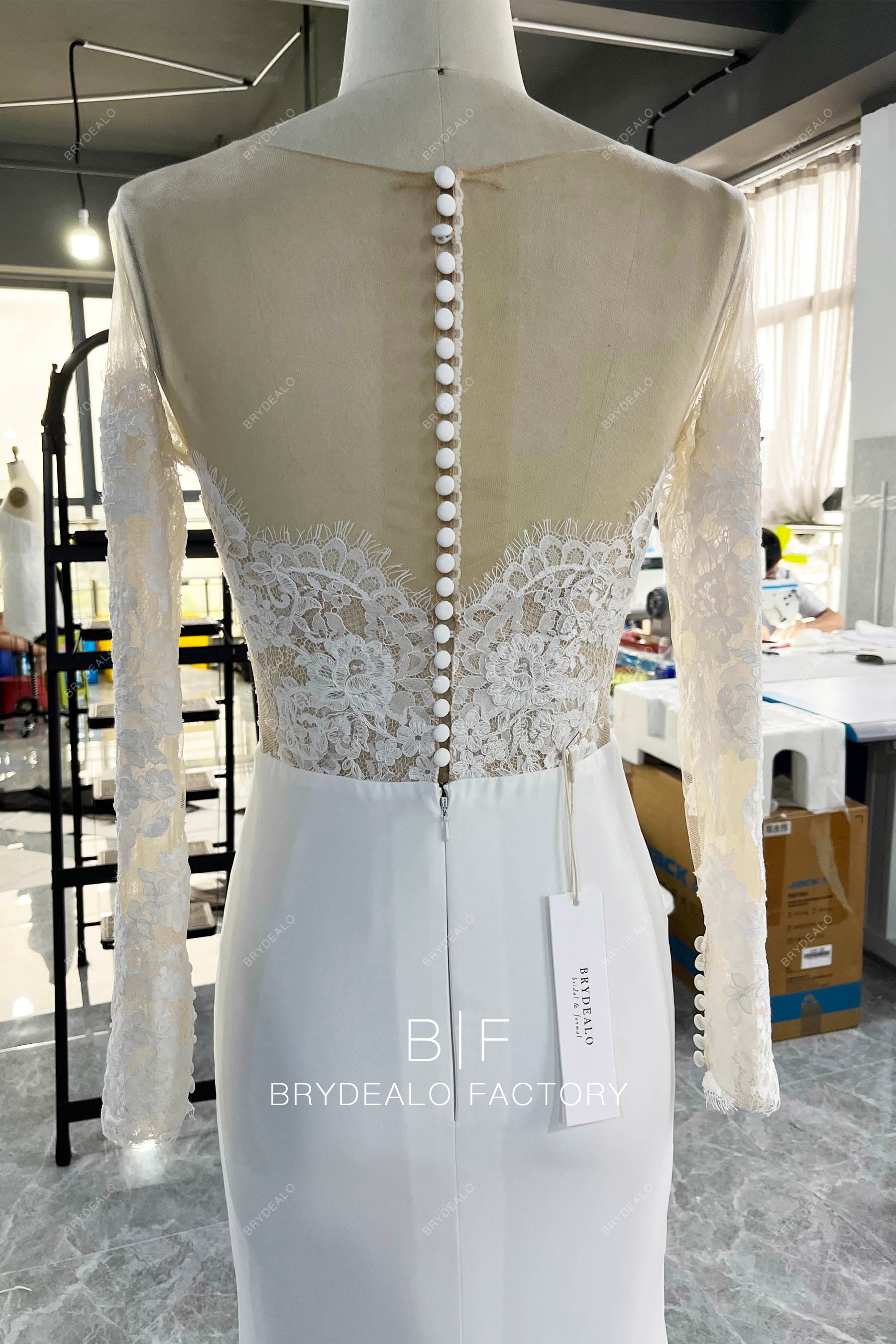 wholesale buttoned lace back wedding gown