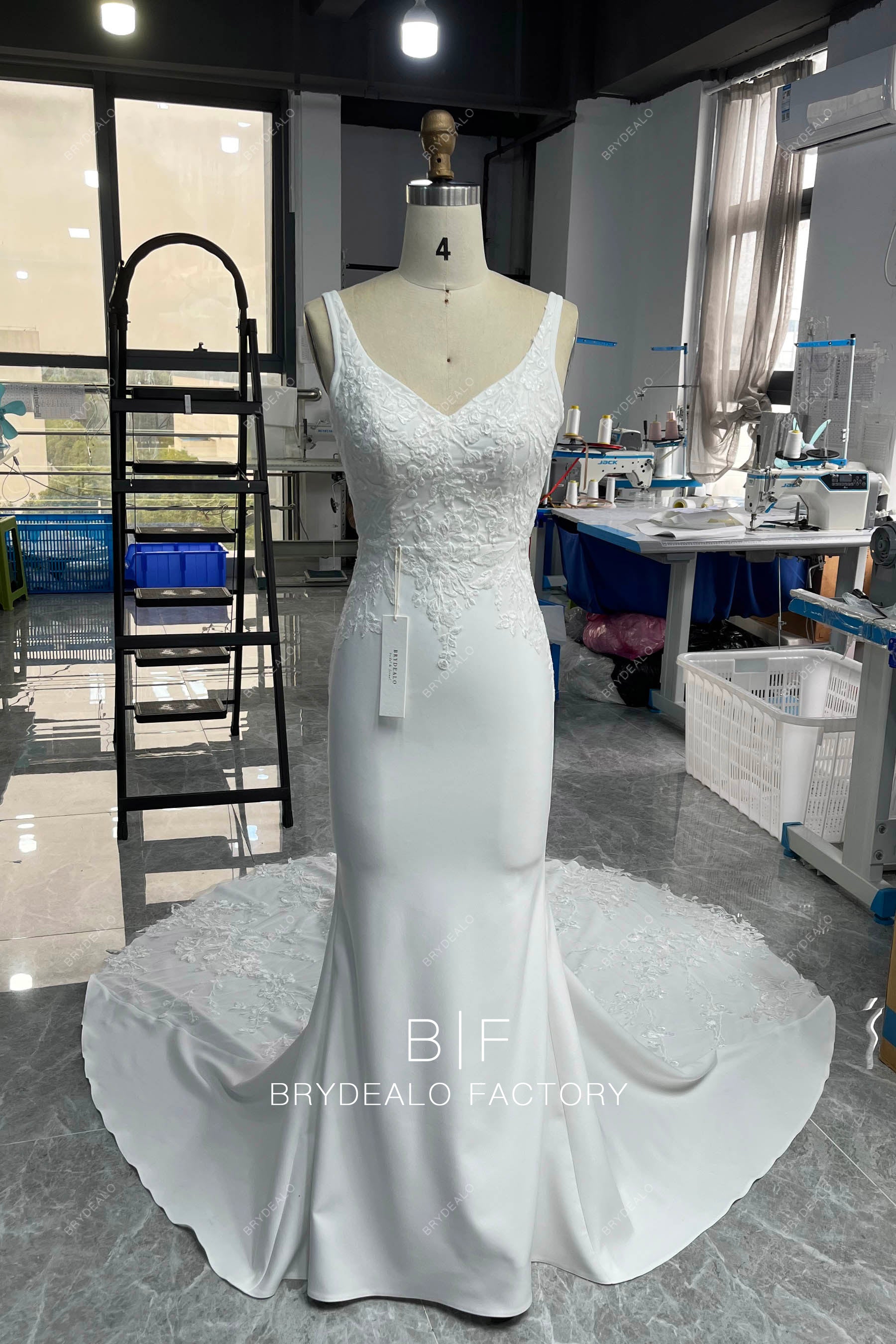 wholesale fit flare lace crepe wedding gown