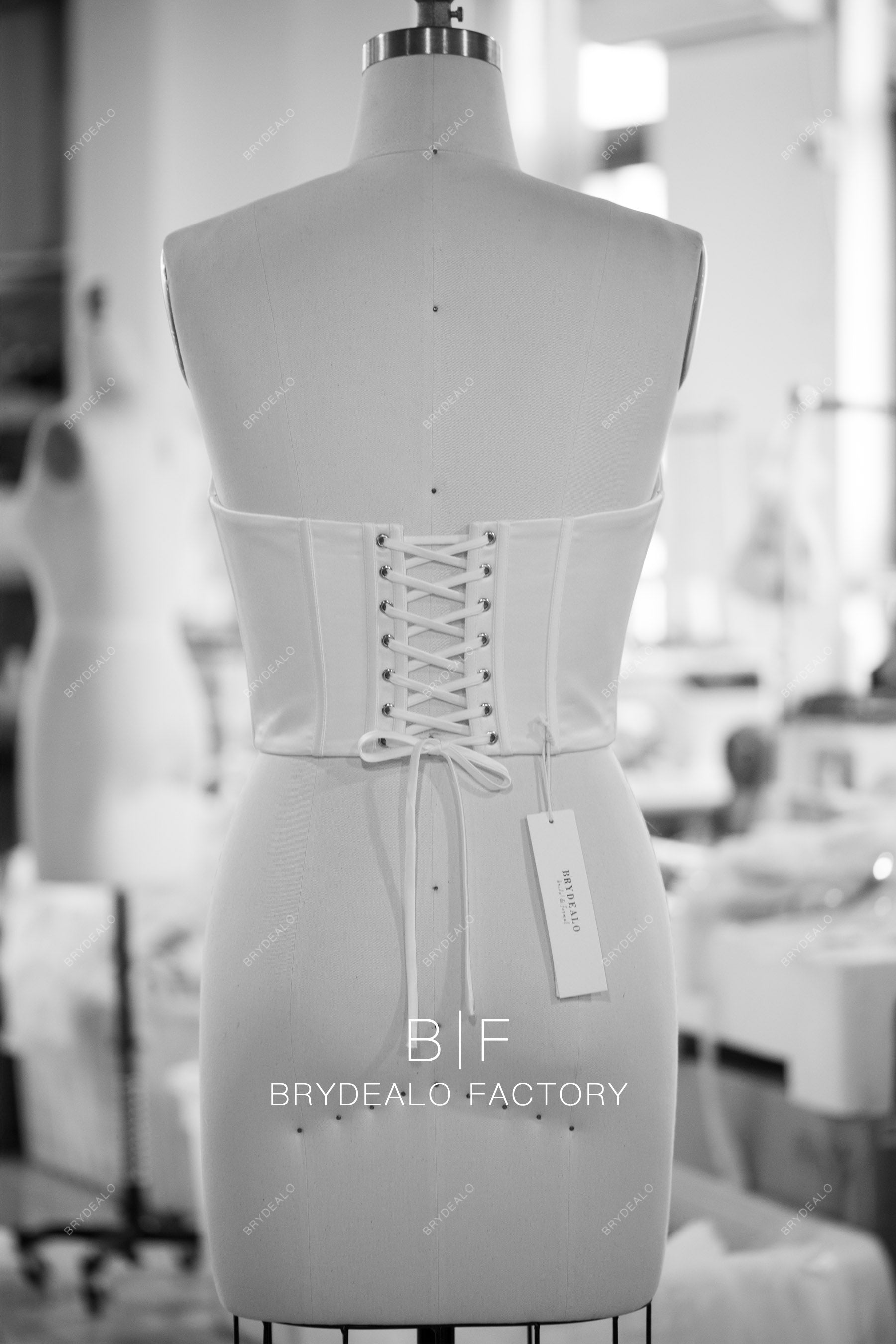 wholesale lace up corset bustier
