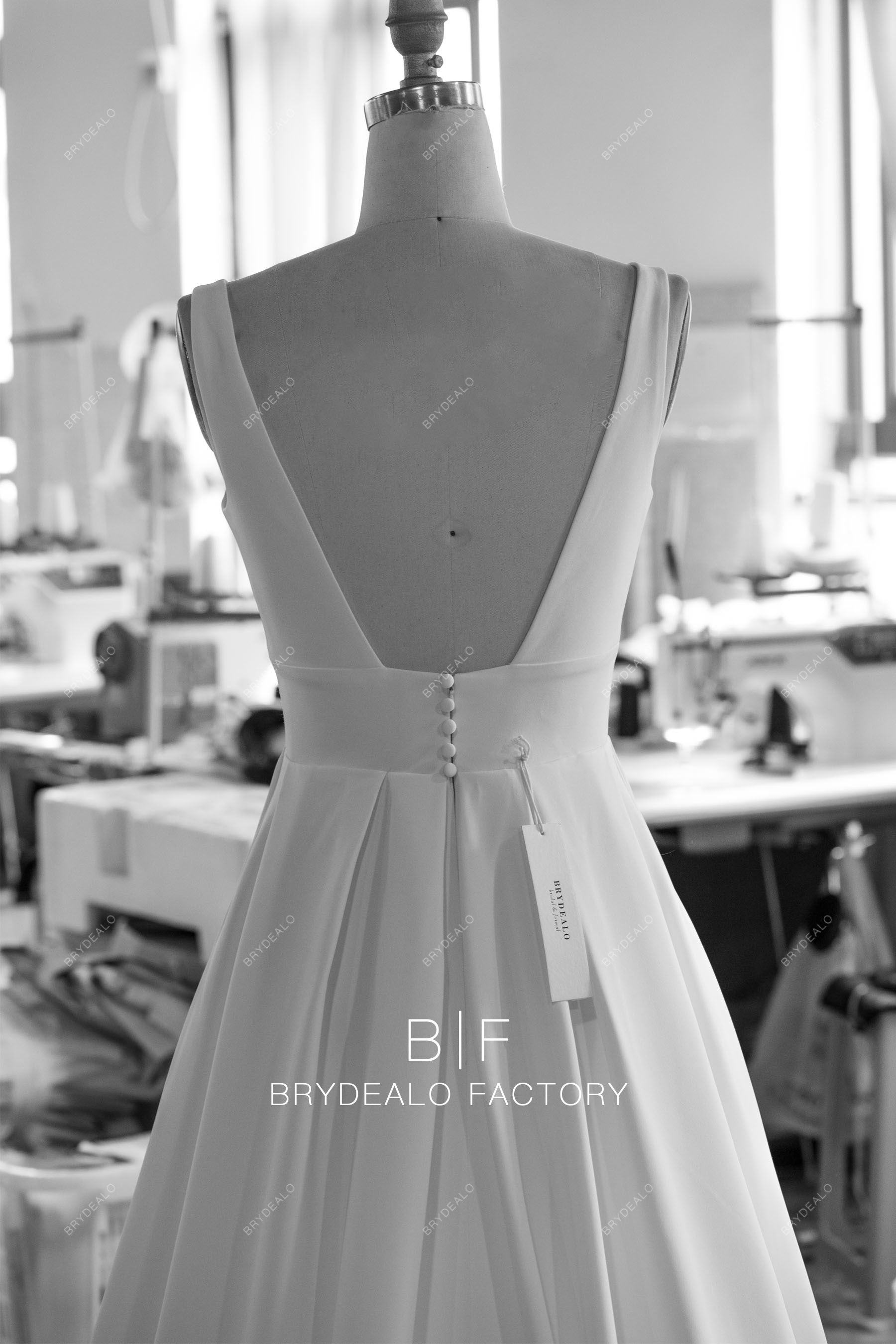 wholesale open back crepe wedding dress