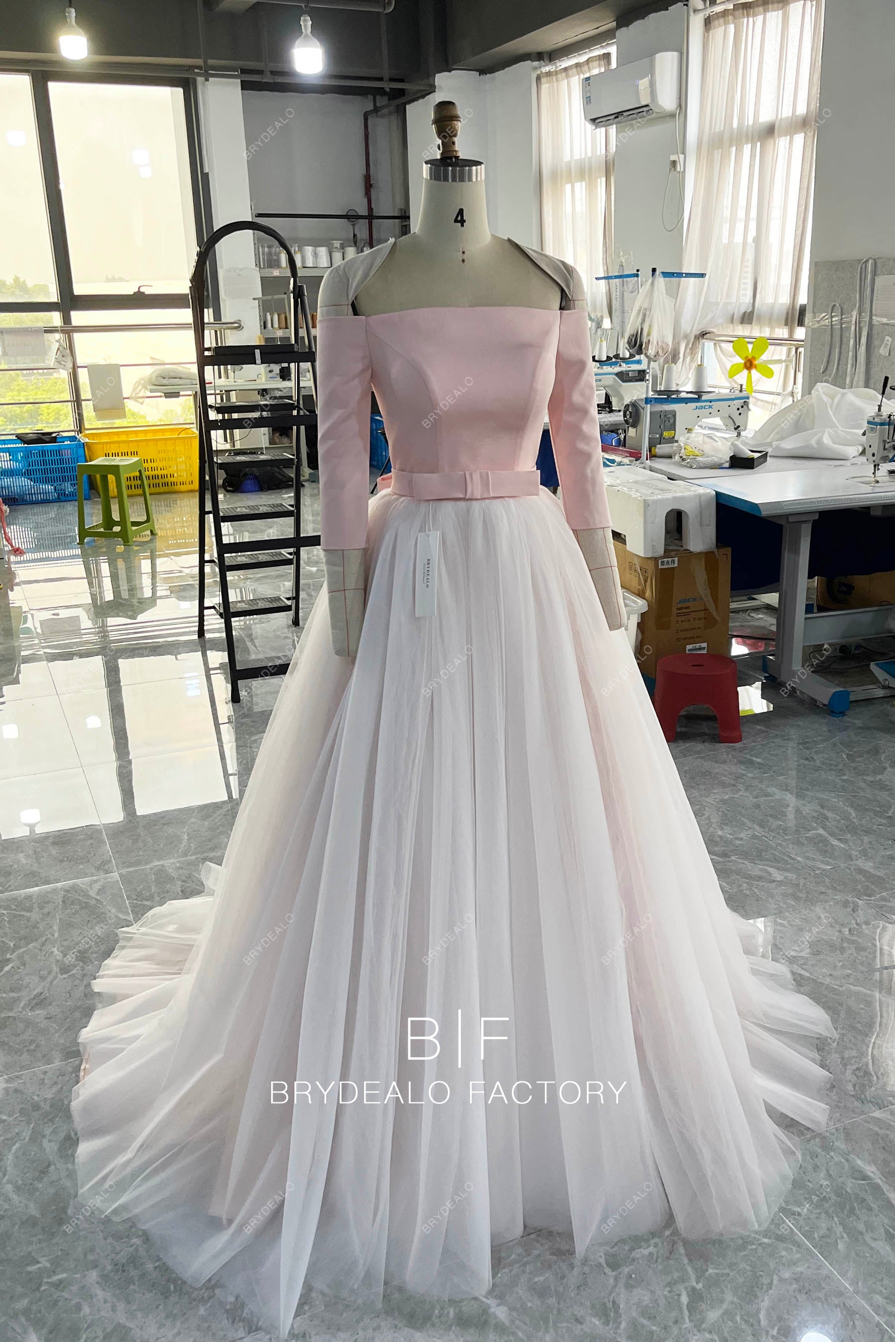 wholesale sleeved satin tulle bridal gown