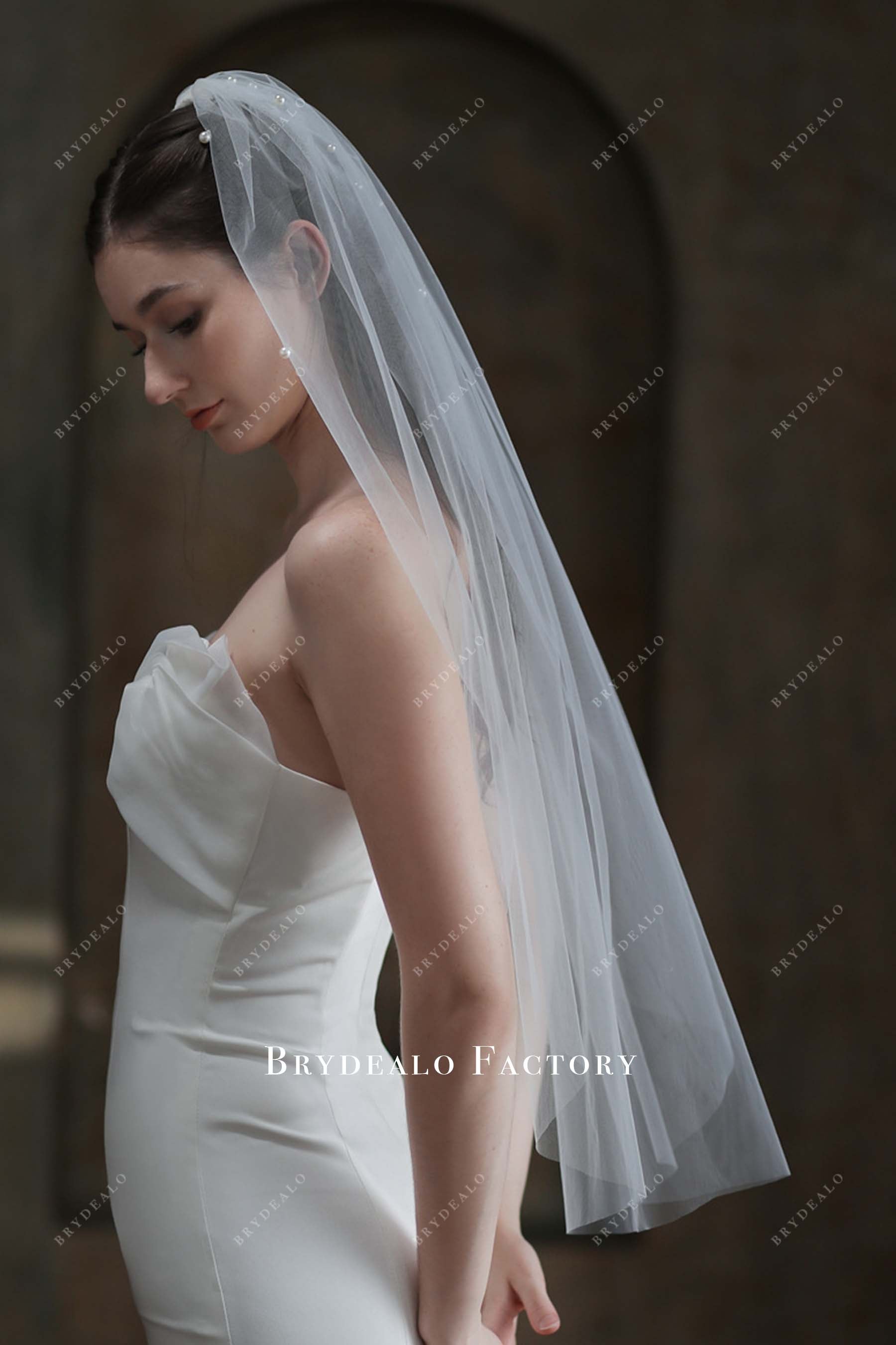 with comb wedding veil