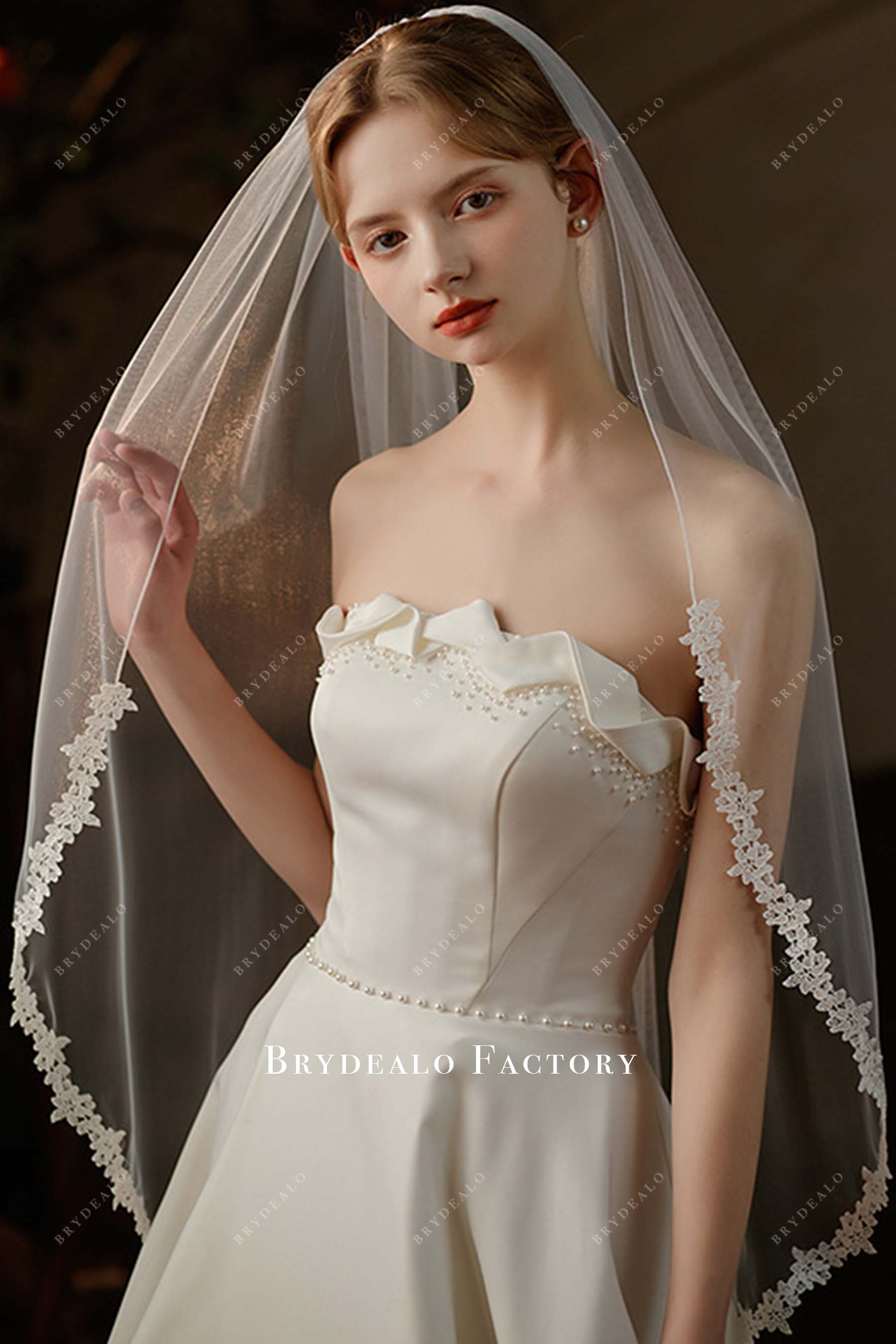 with comb bridal veil