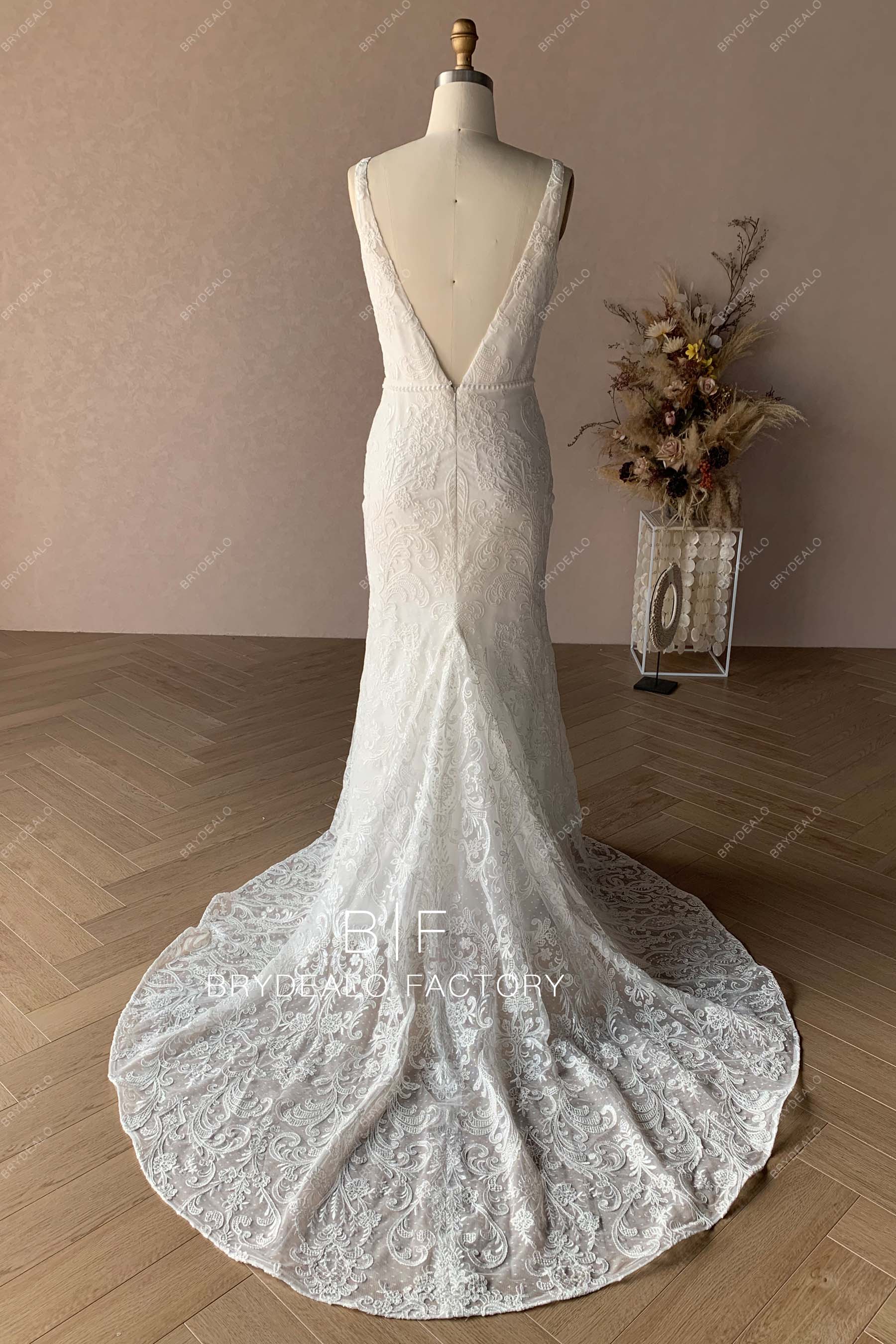 V-back Lace  Mermaid Wedding Dress